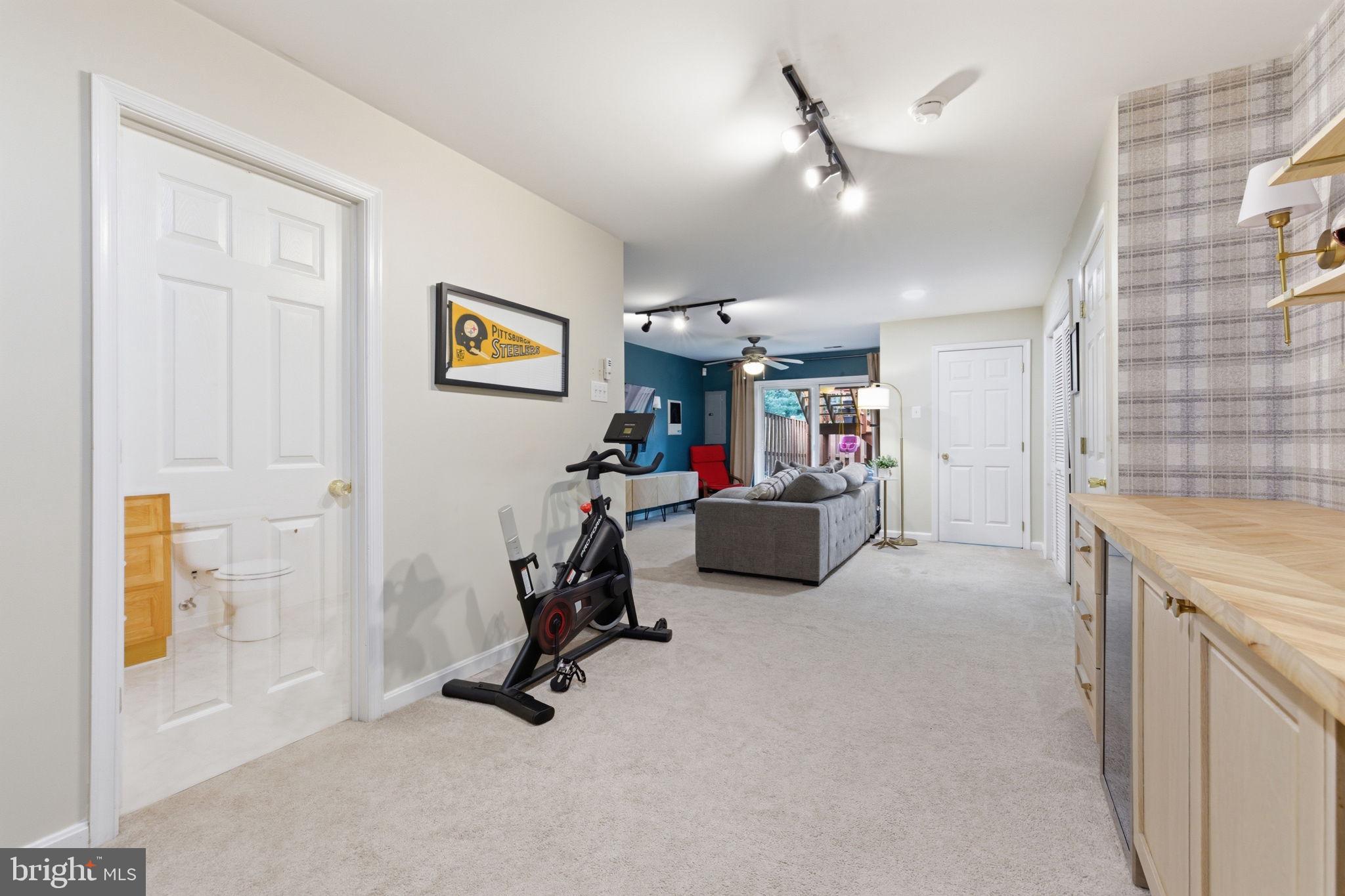 THE MEWS AT MENLOUGH - Residential