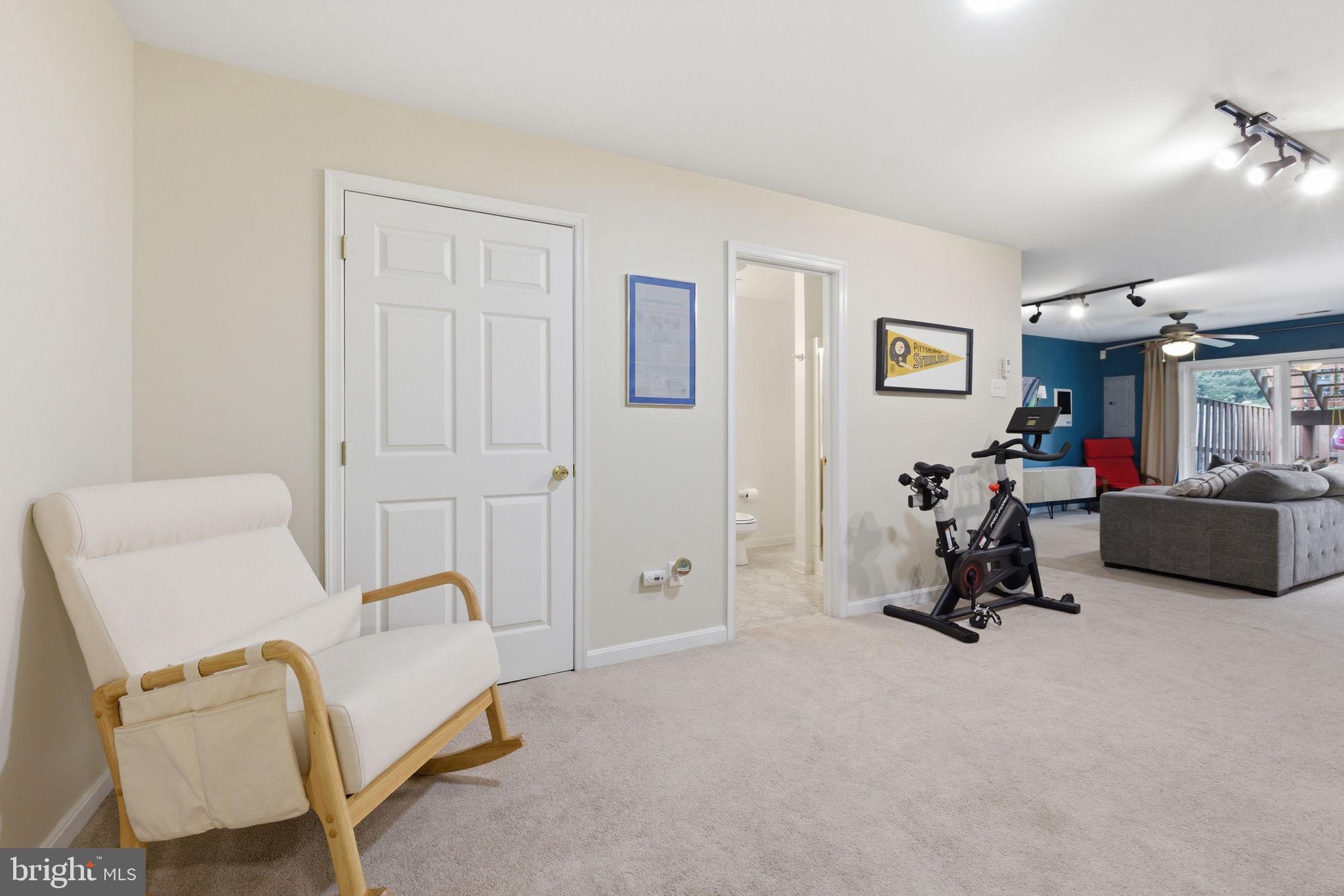 THE MEWS AT MENLOUGH - Residential
