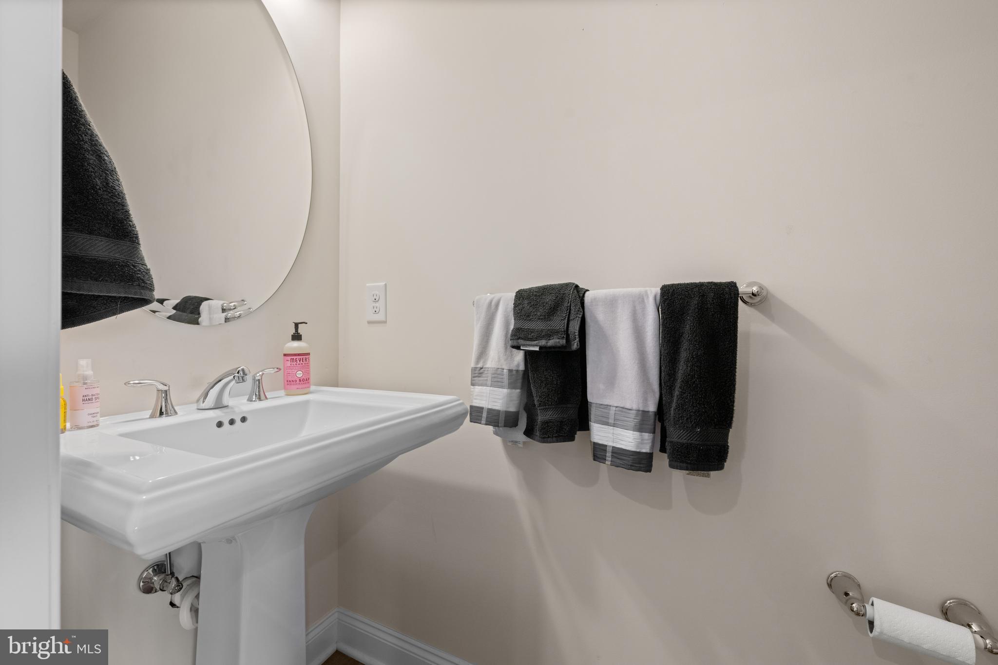 RAVENSCLIFF - Residential
