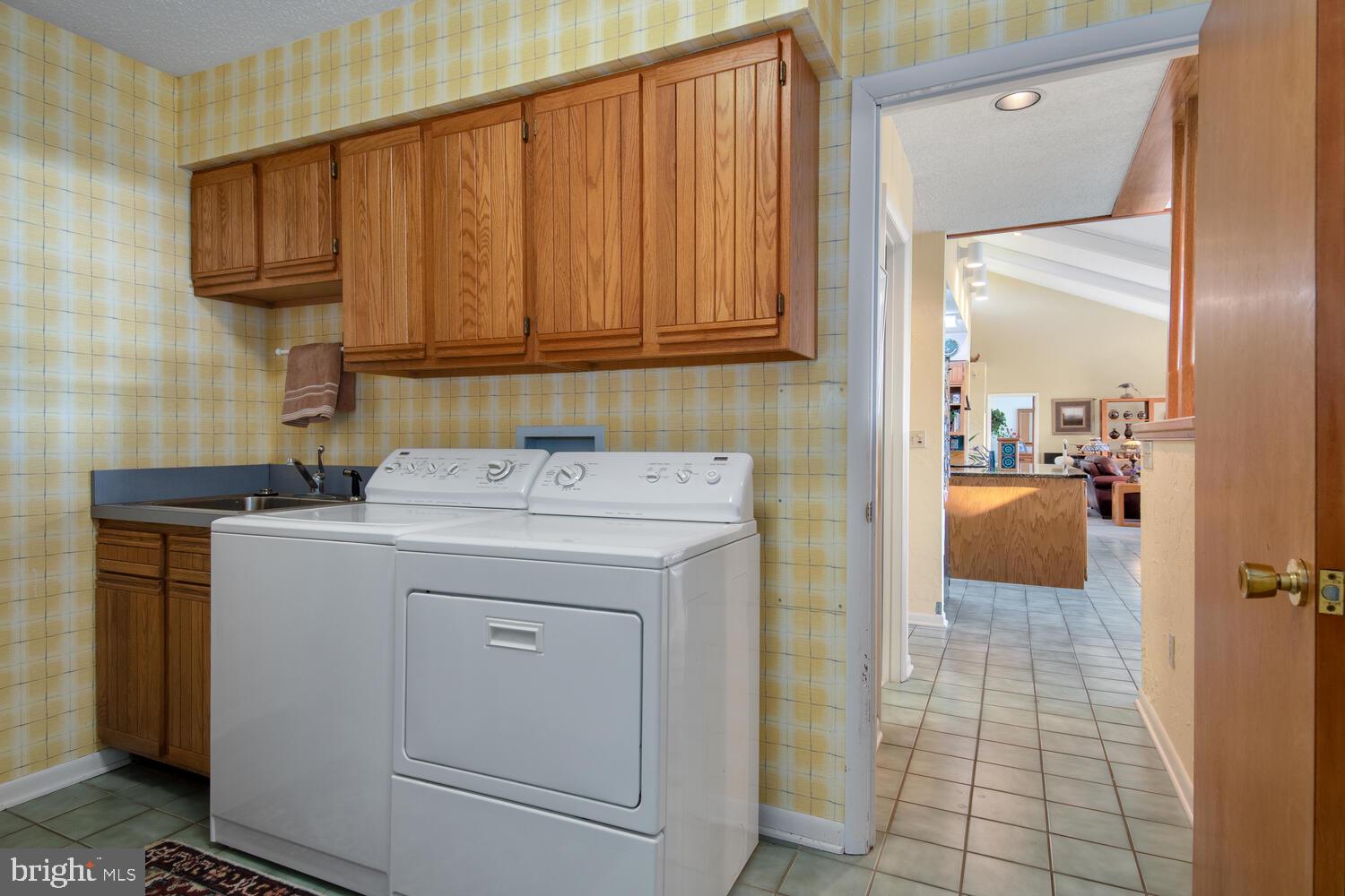 EASTON - Residential