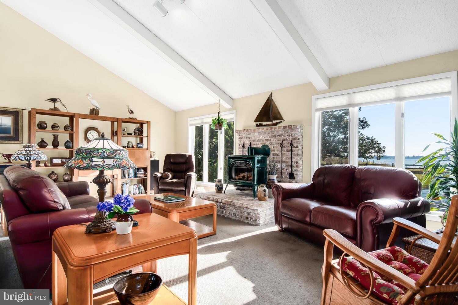 EASTON - Residential