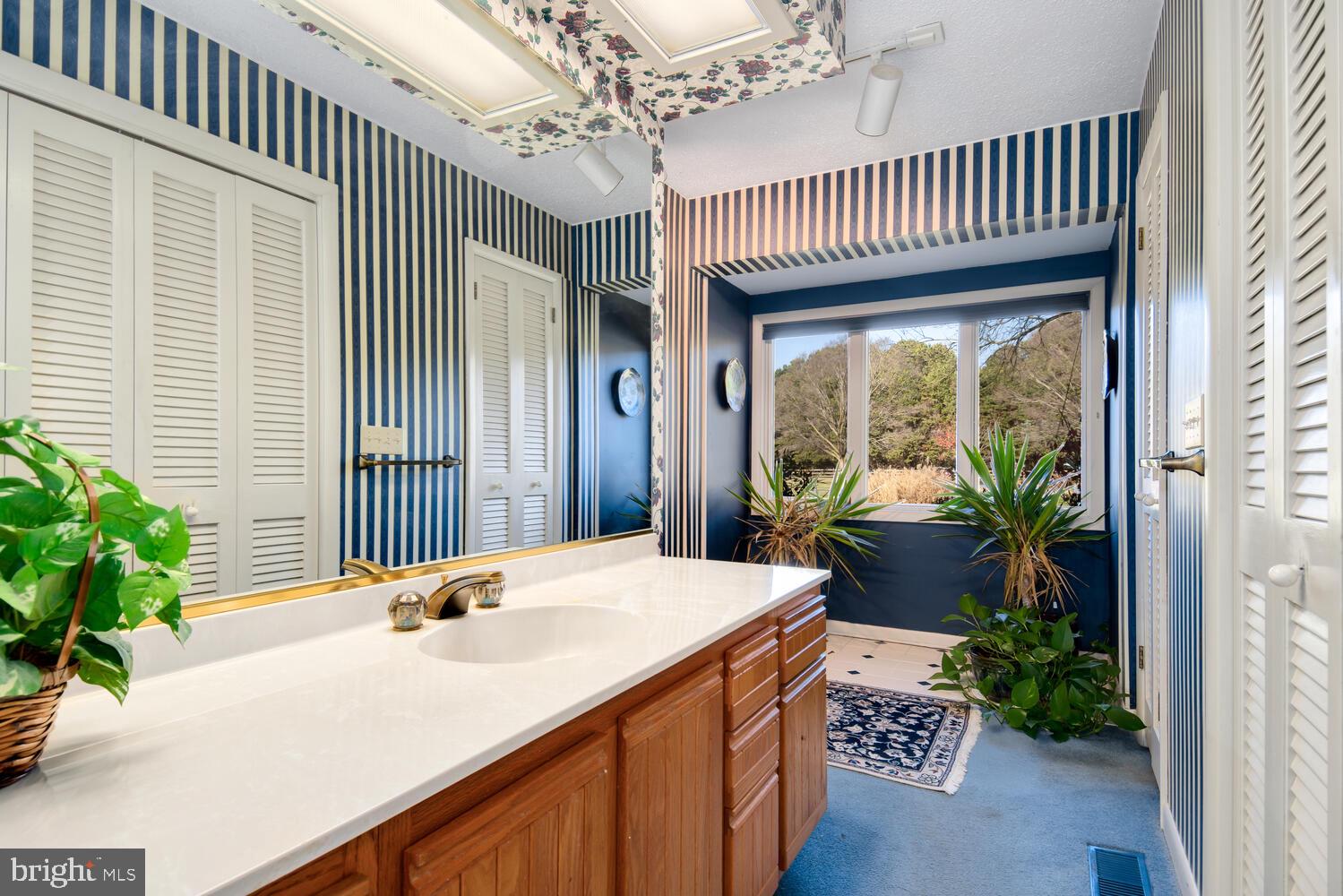 EASTON - Residential
