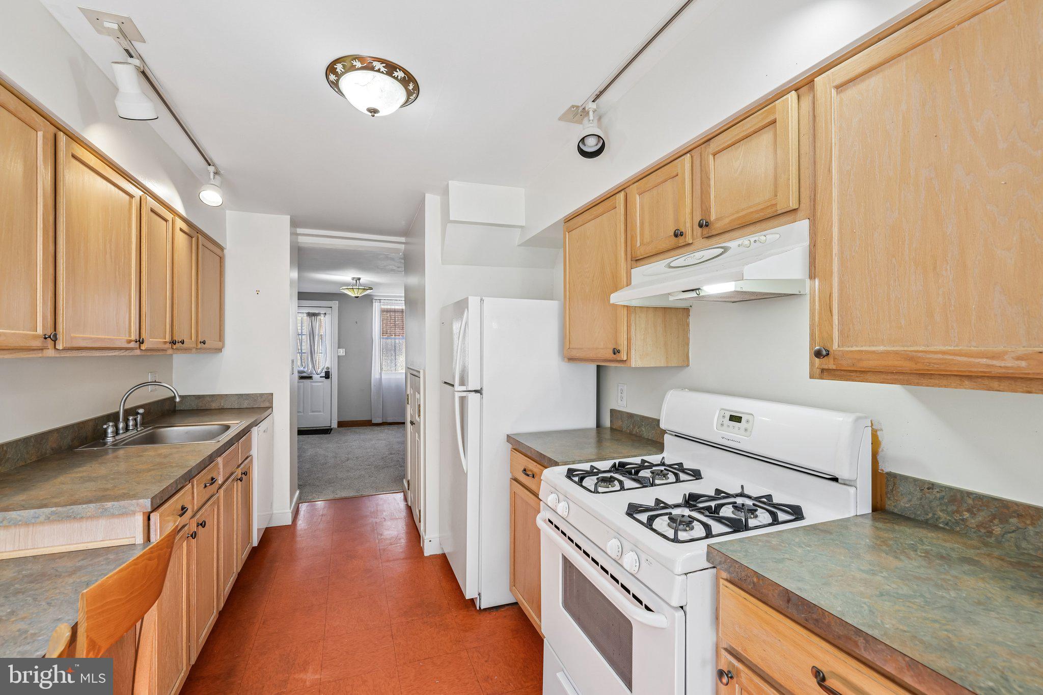 UPPER FELLS POINT - Residential