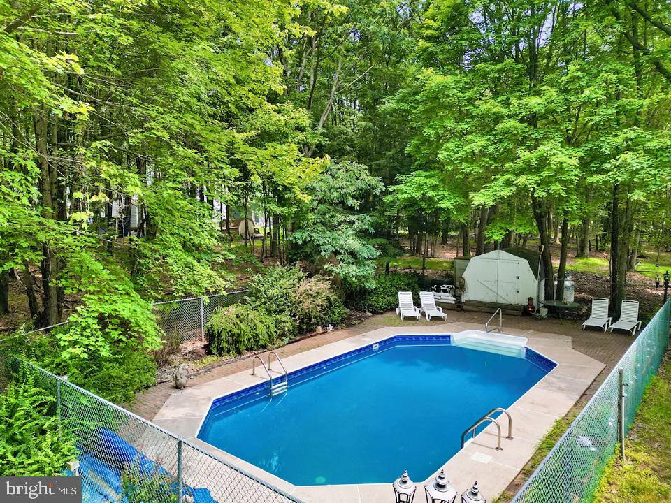 INDIAN MOUNTAIN LAKES - Residential