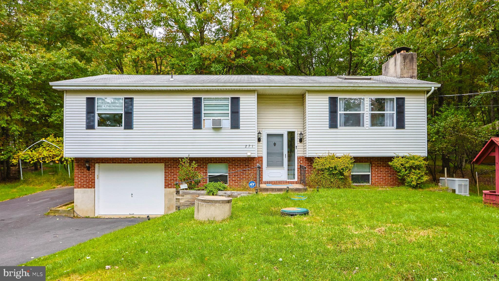 INDIAN MOUNTAIN LAKES - Residential