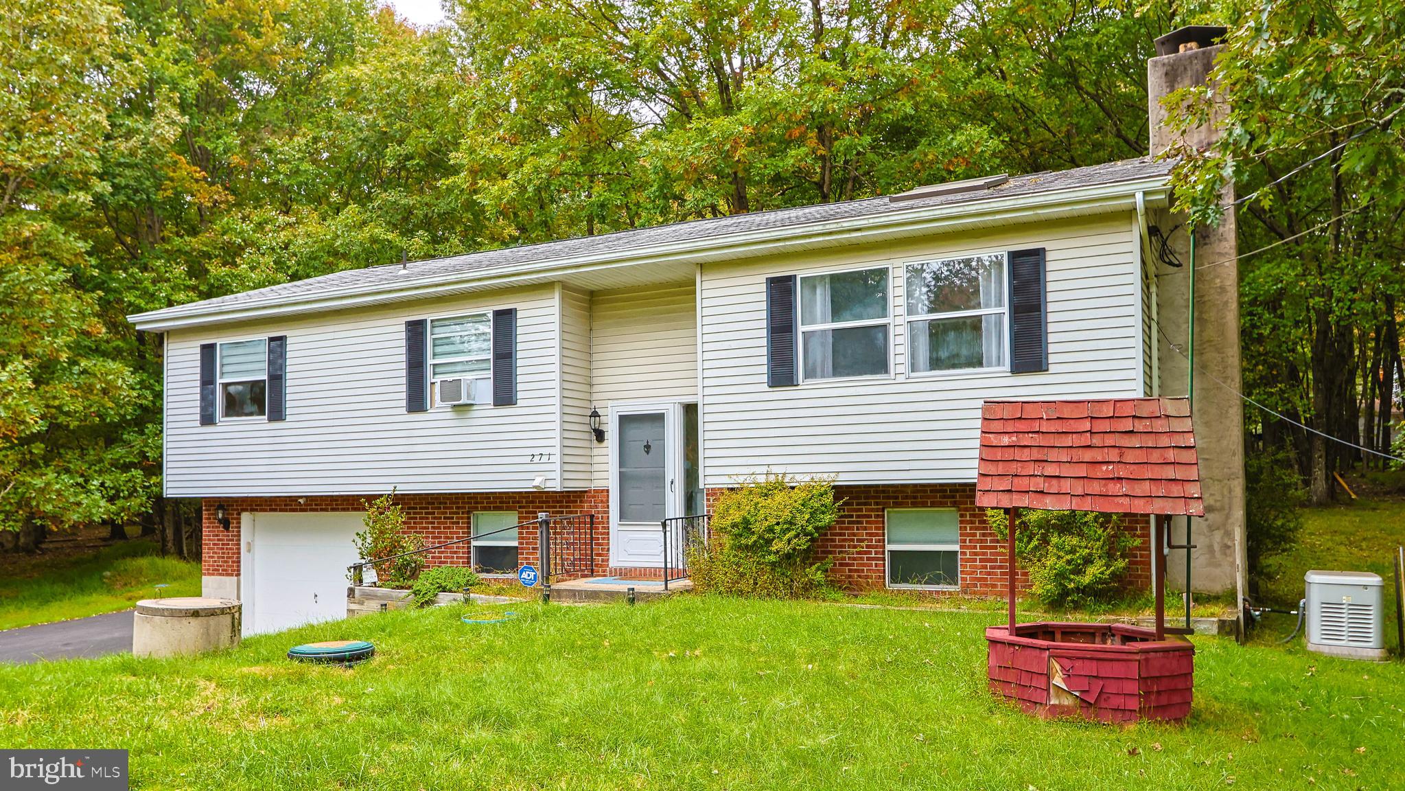 INDIAN MOUNTAIN LAKES - Residential
