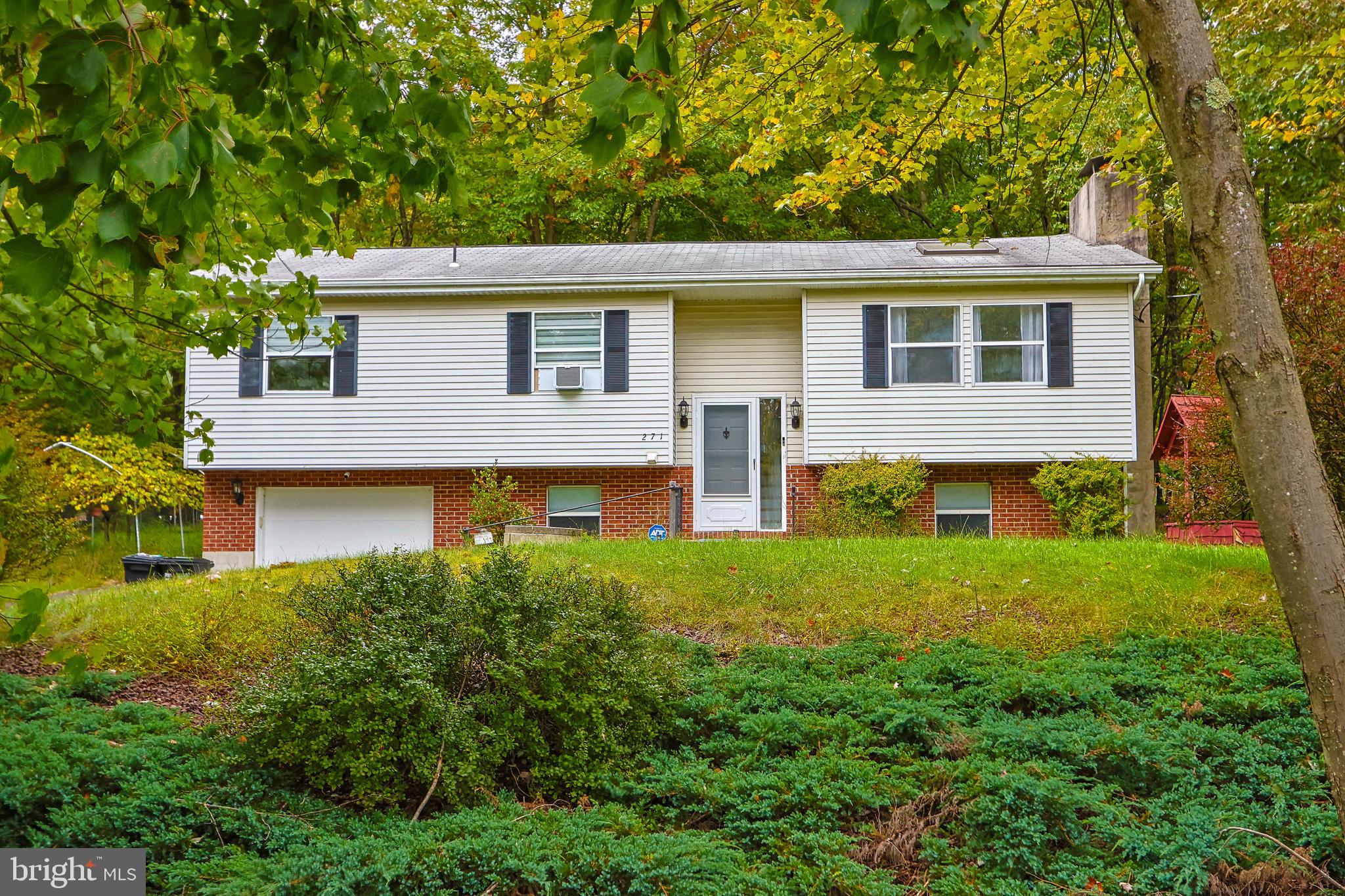 INDIAN MOUNTAIN LAKES - Residential