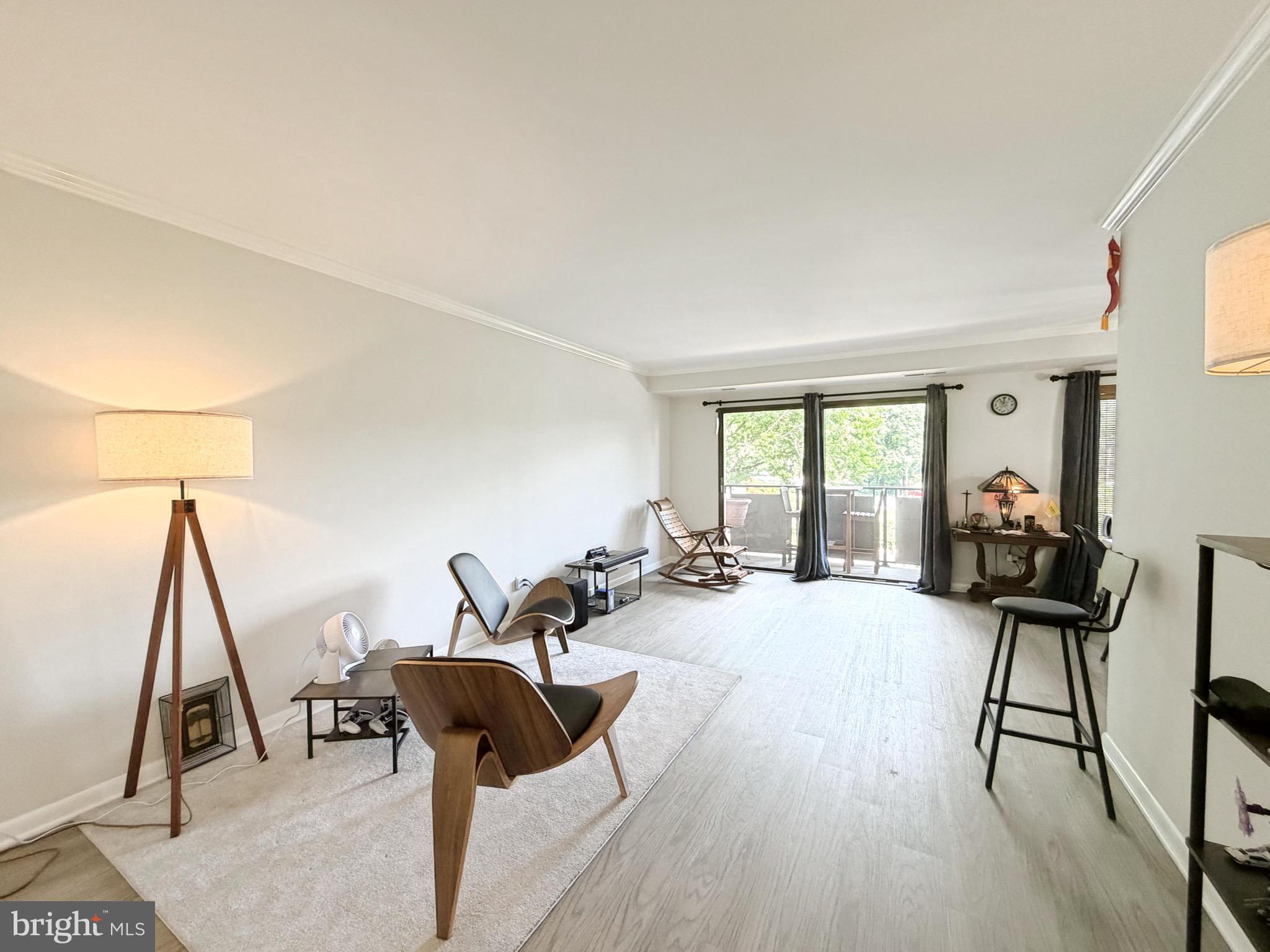 WOODLAKE TOWERS - Residential