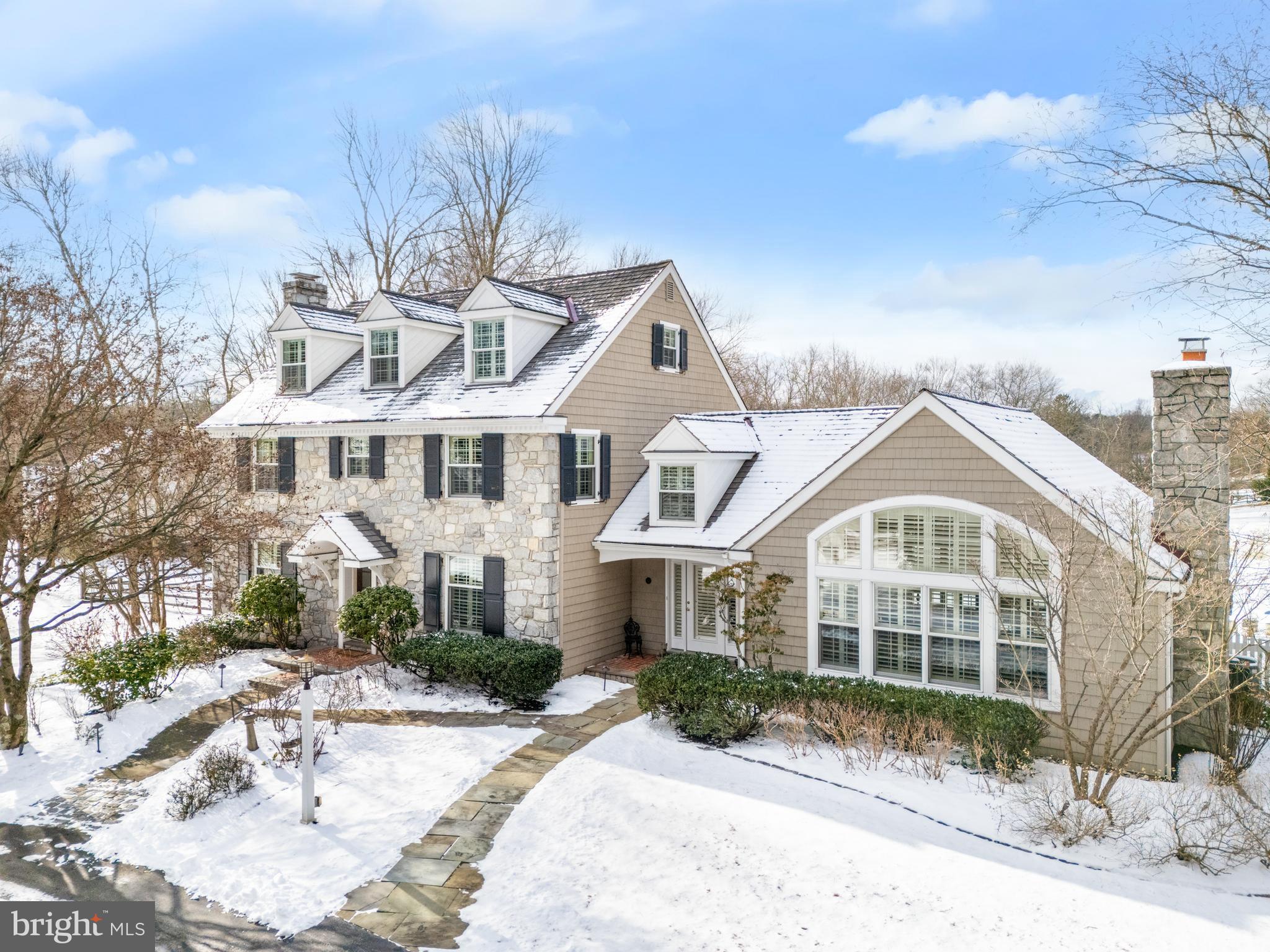 RADNOR HUNT - Residential