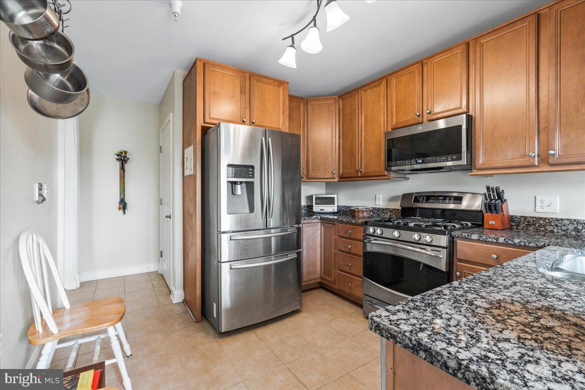 WORMANS MILL - Residential