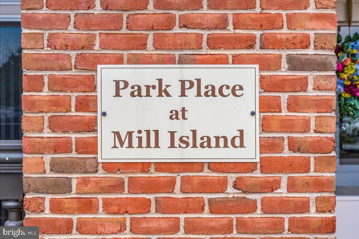 WORMANS MILL - Residential