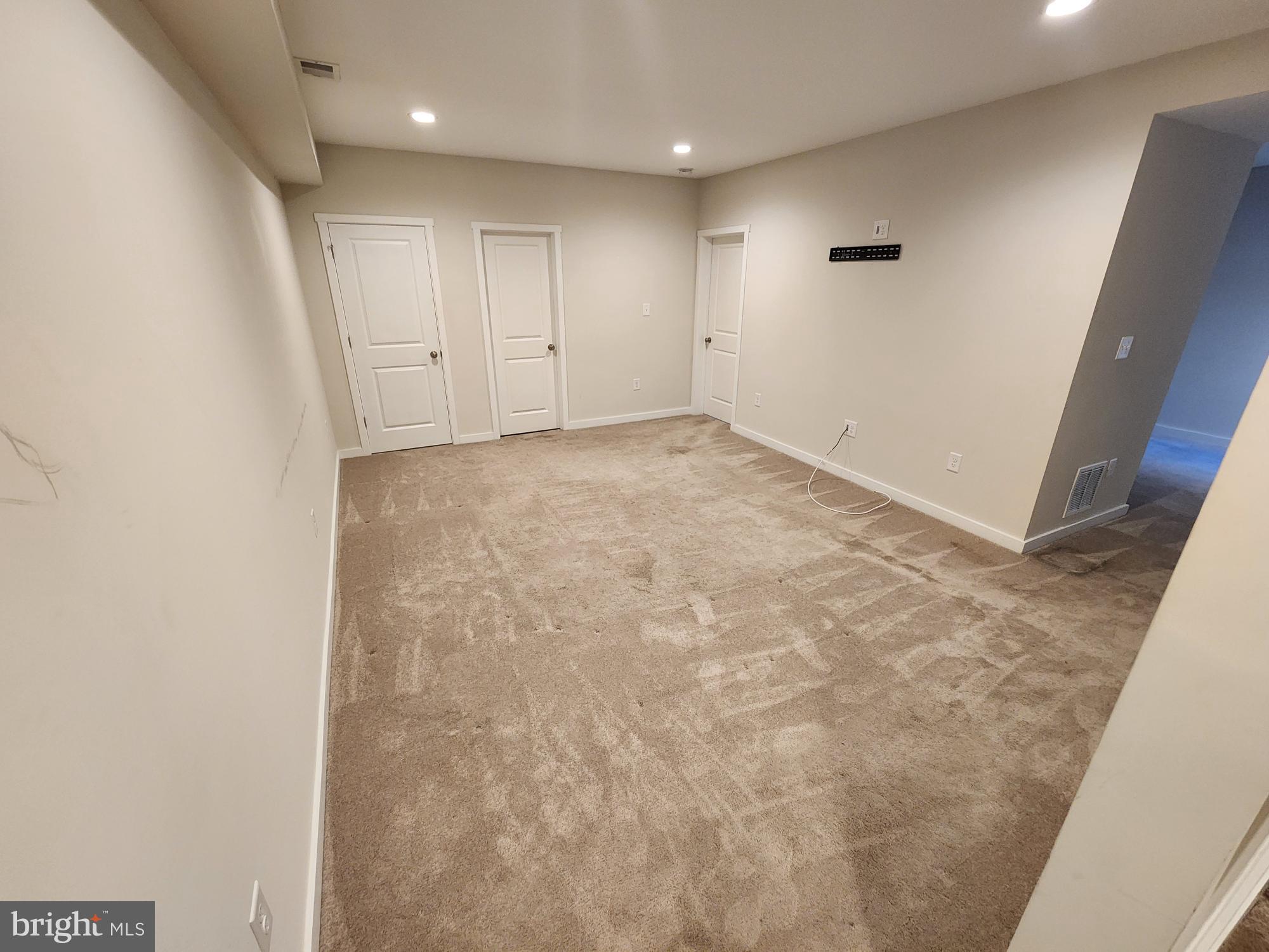 HERITAGE HILLS - Residential Lease