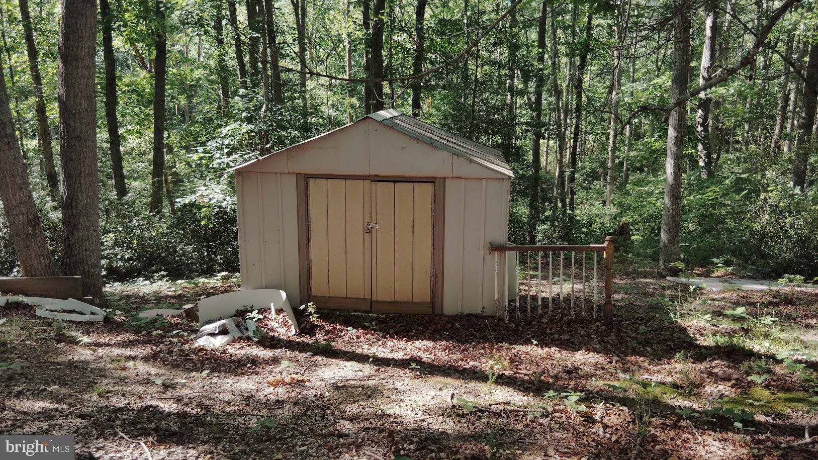 BEAVER LODGE ESTATES - Residential