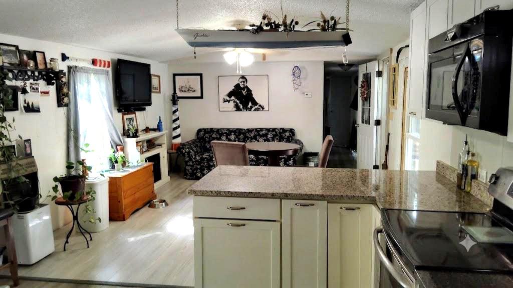 BEAVER LODGE ESTATES - Residential