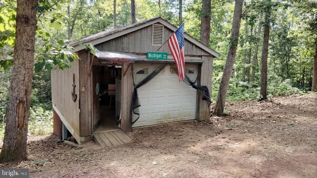 BEAVER LODGE ESTATES - Residential