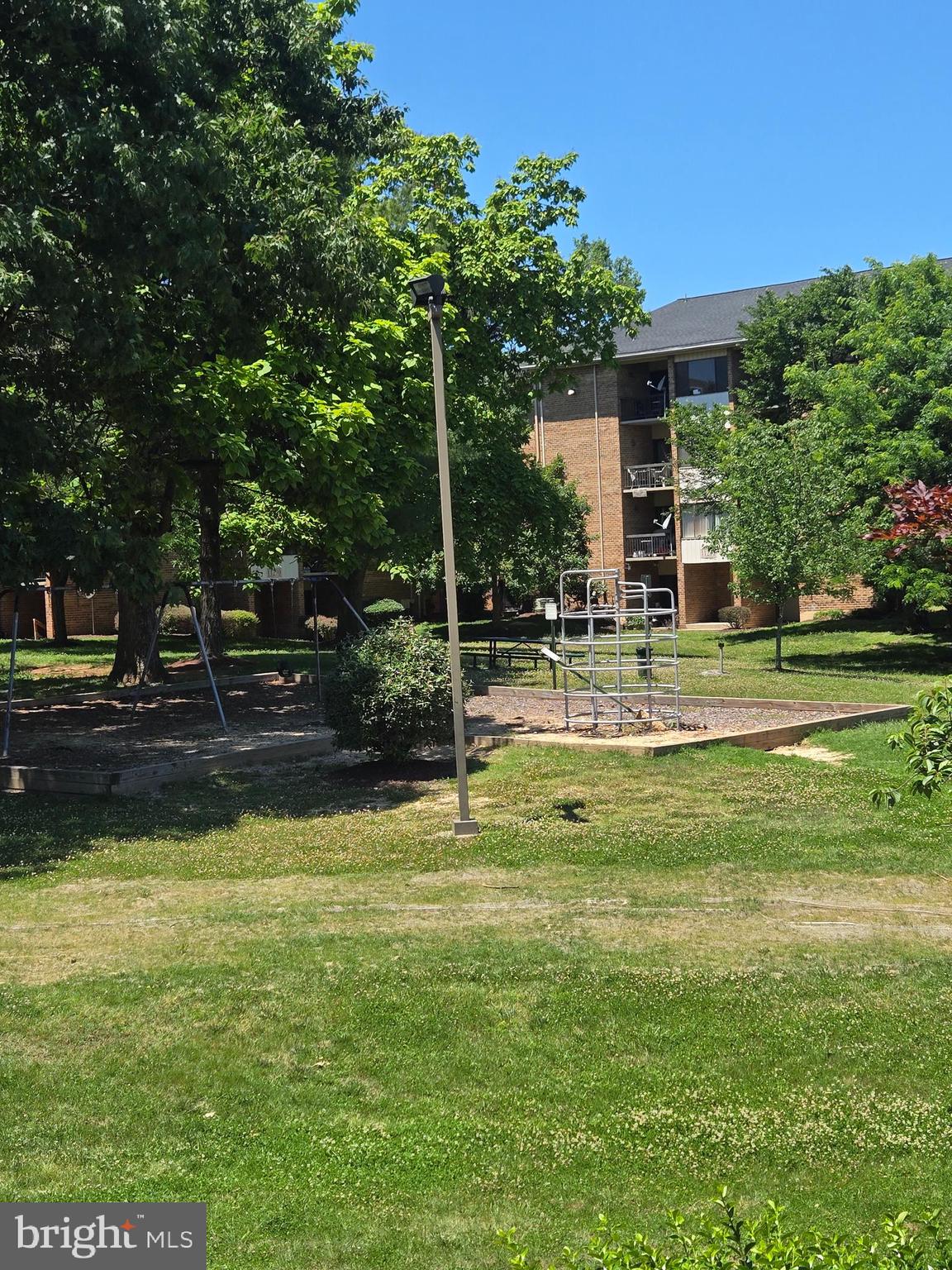 CHERRY GLEN - Residential Lease