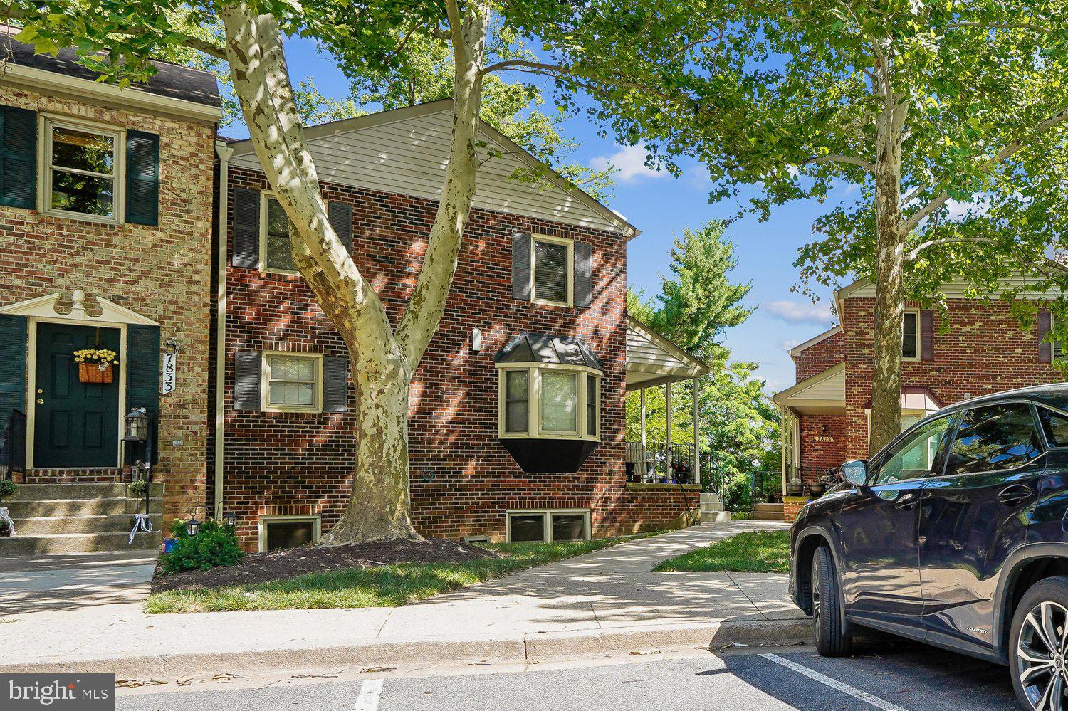 INVERNESS KNOLLS - Residential