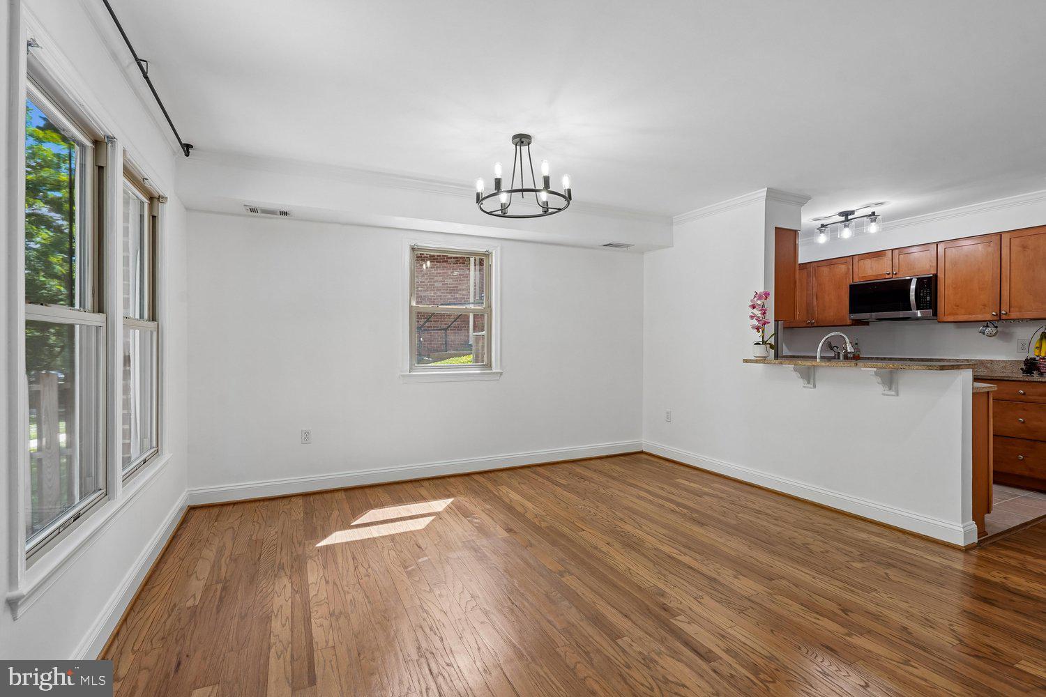 INVERNESS KNOLLS - Residential