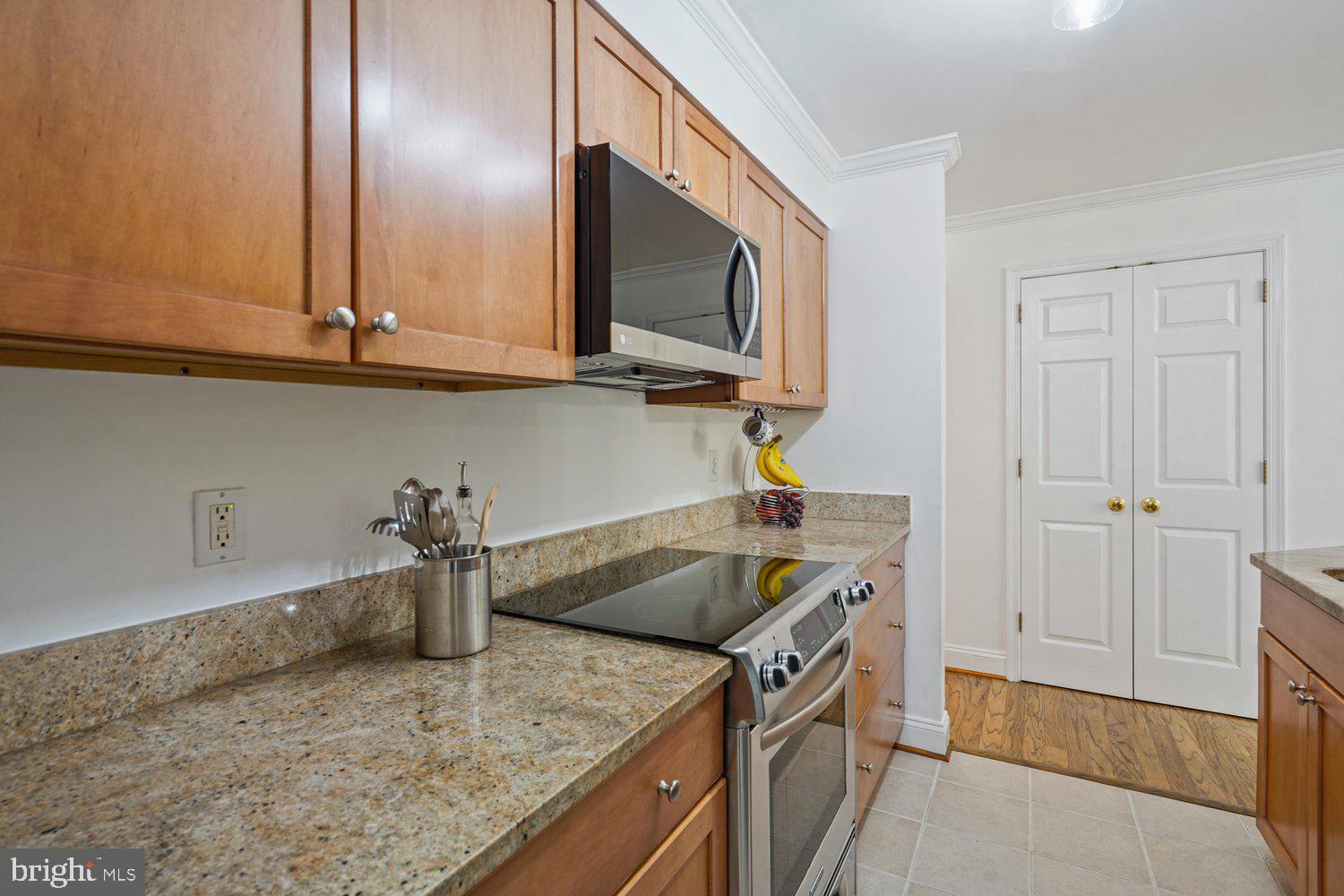 INVERNESS KNOLLS - Residential