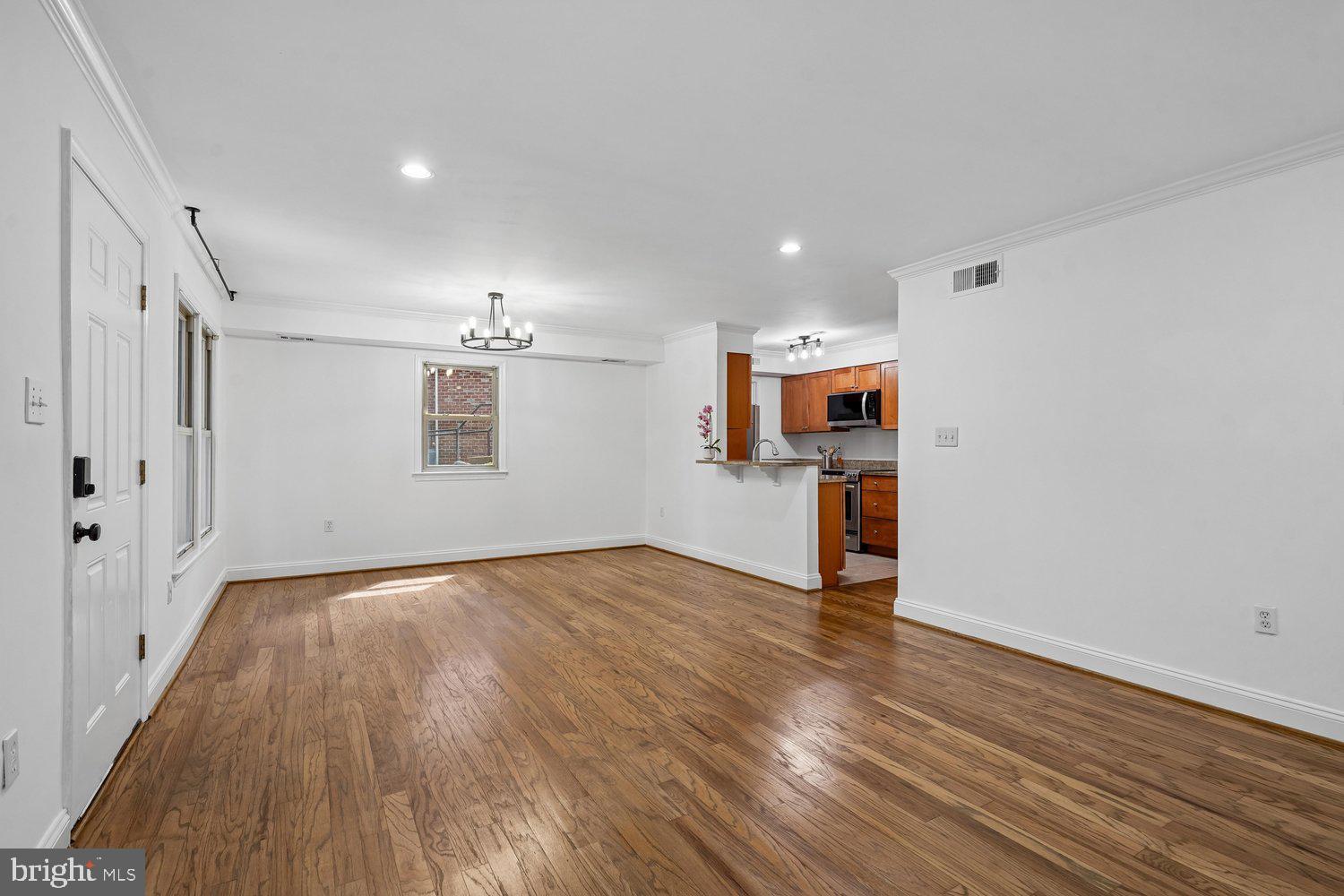 INVERNESS KNOLLS - Residential