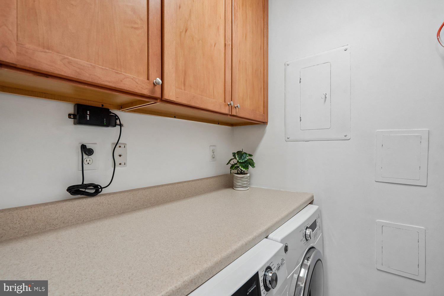 INVERNESS KNOLLS - Residential