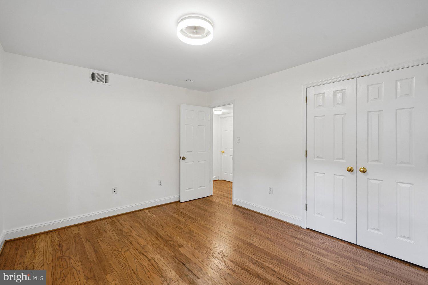 INVERNESS KNOLLS - Residential