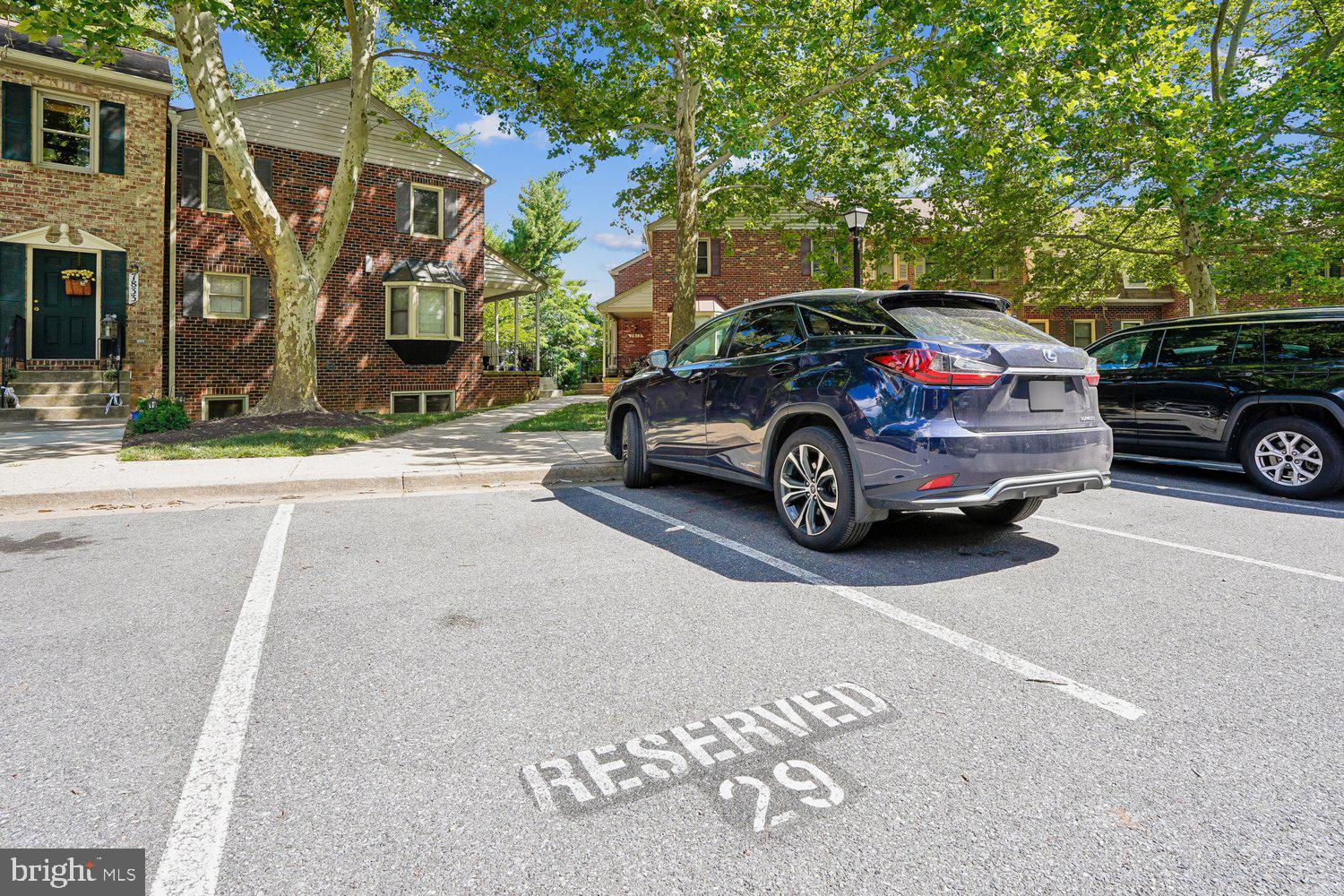 INVERNESS KNOLLS - Residential