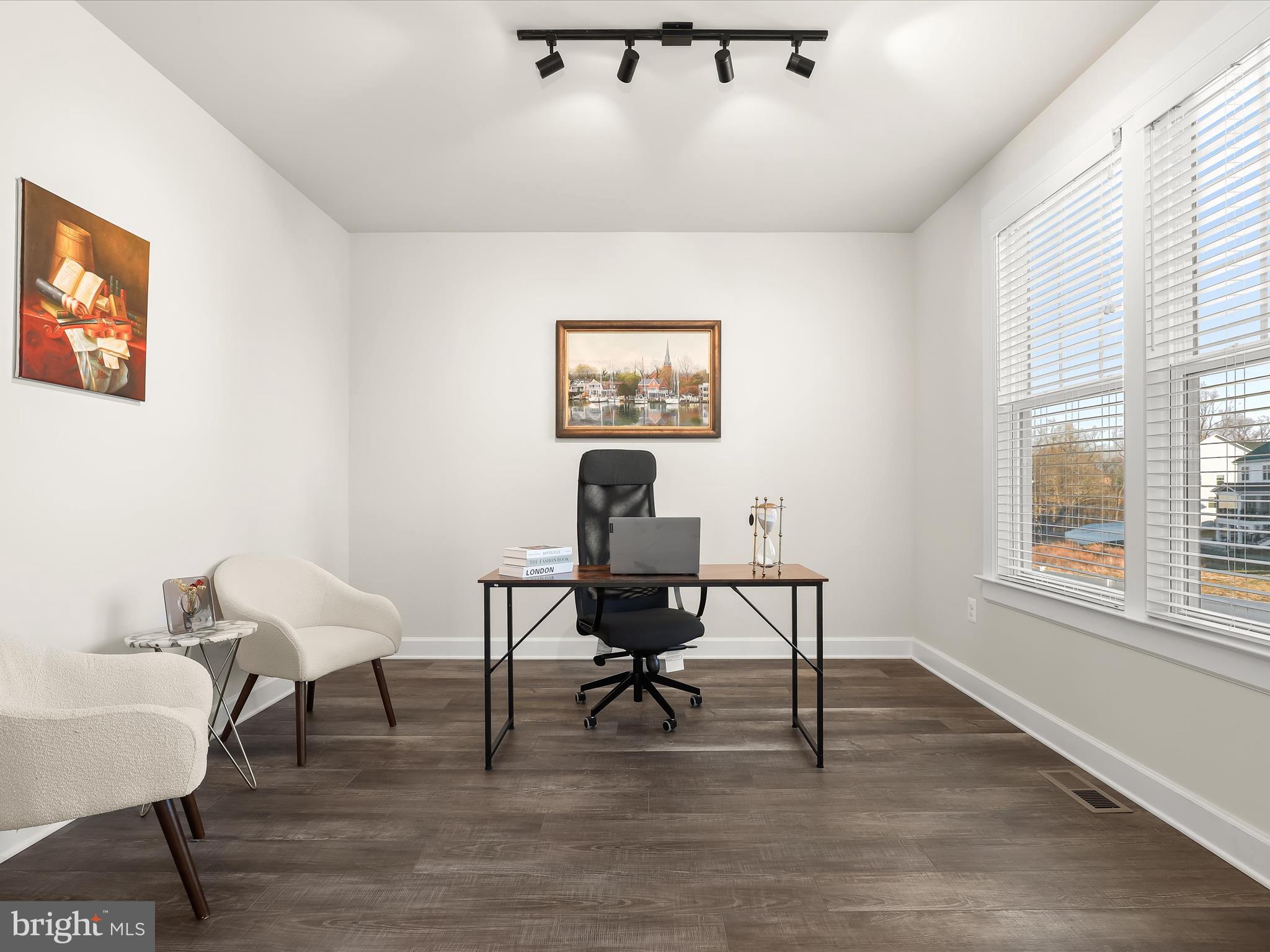 MAPLE LAWN SOUTH - Residential