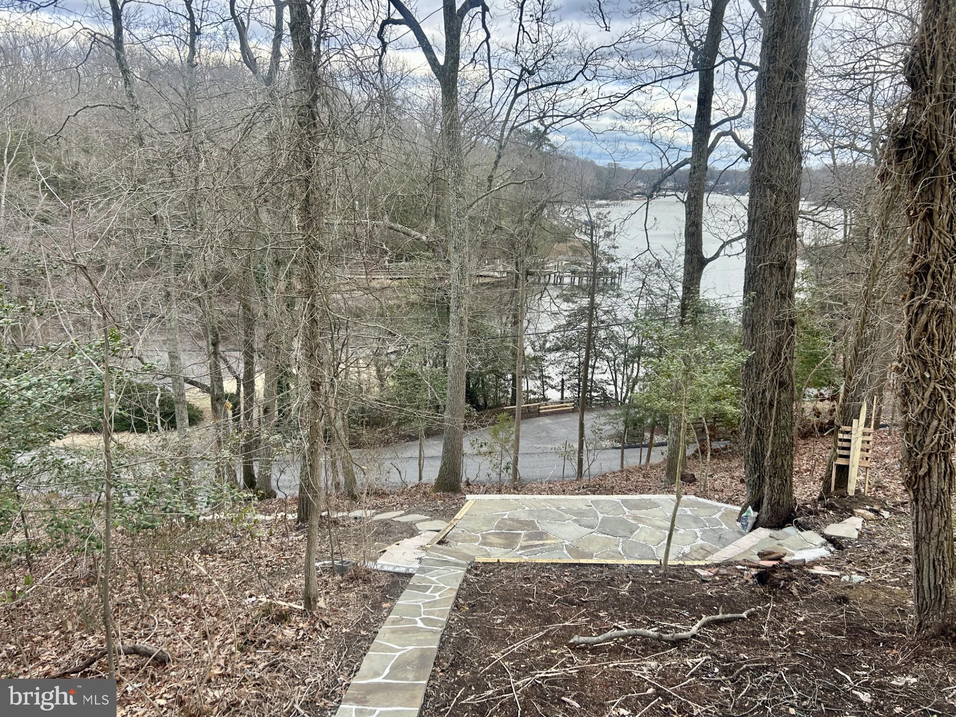 LAKELAND - Residential