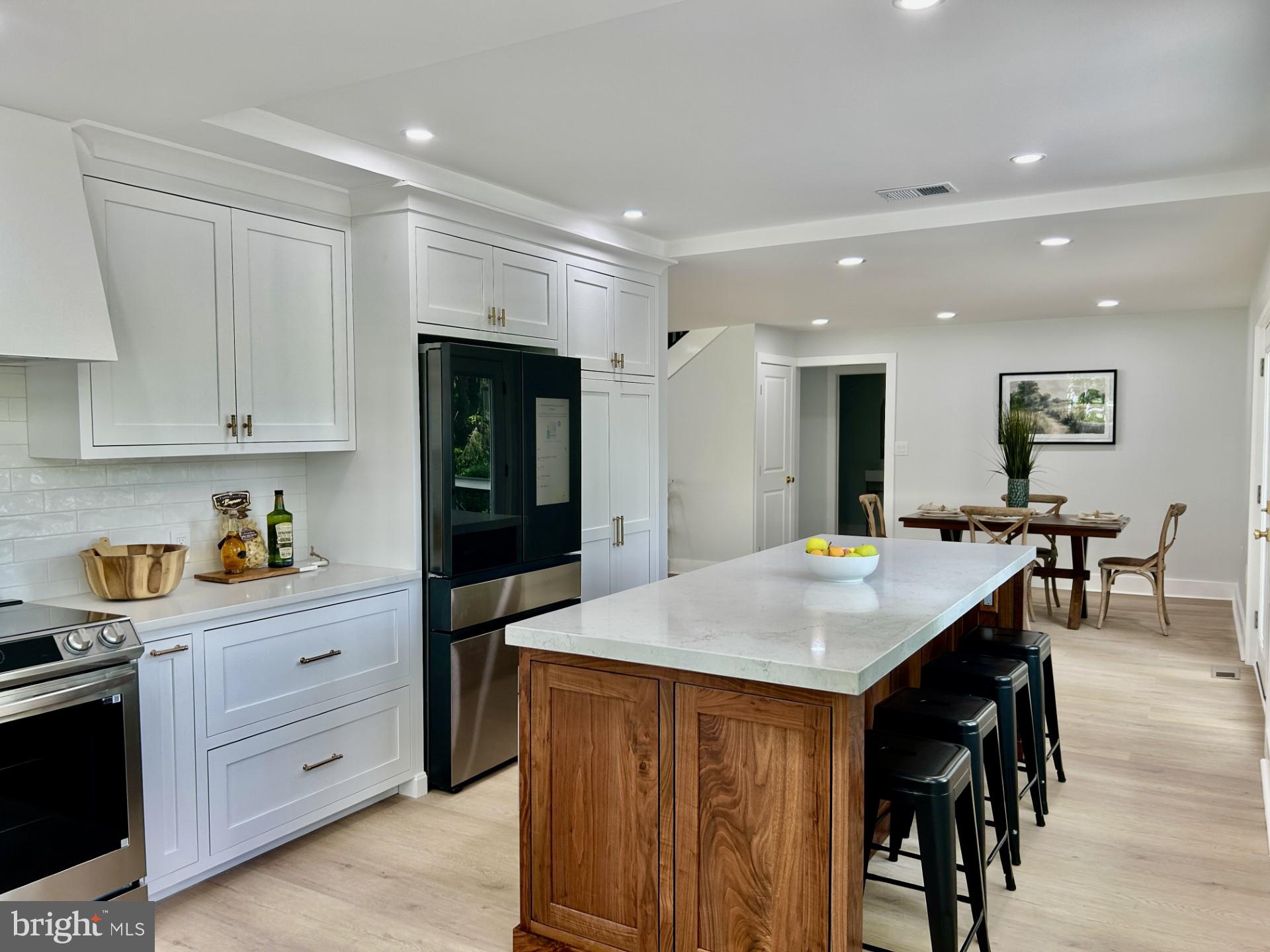 LAKELAND - Residential