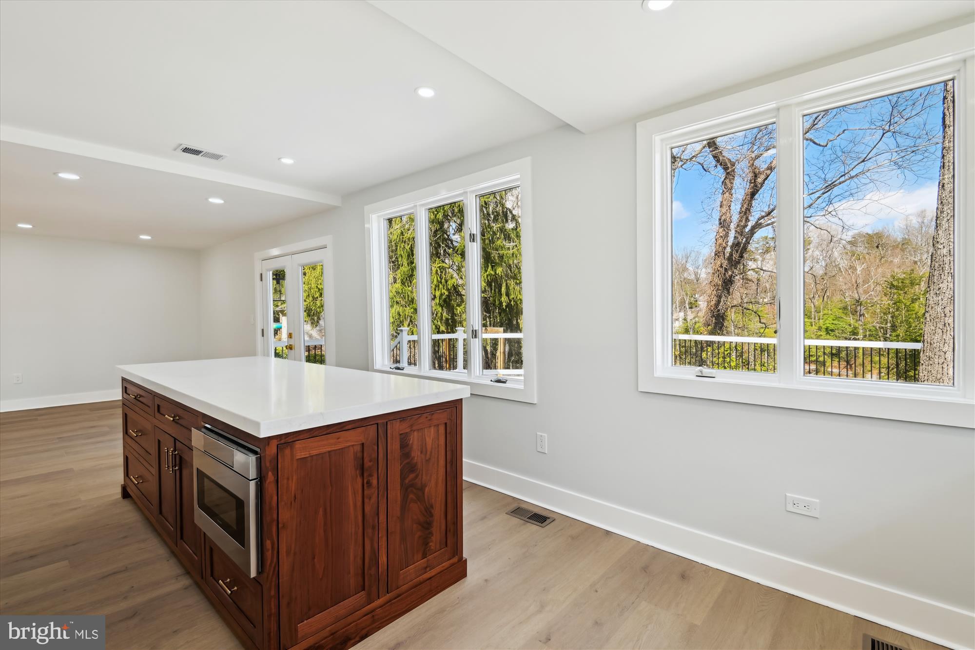 LAKELAND - Residential