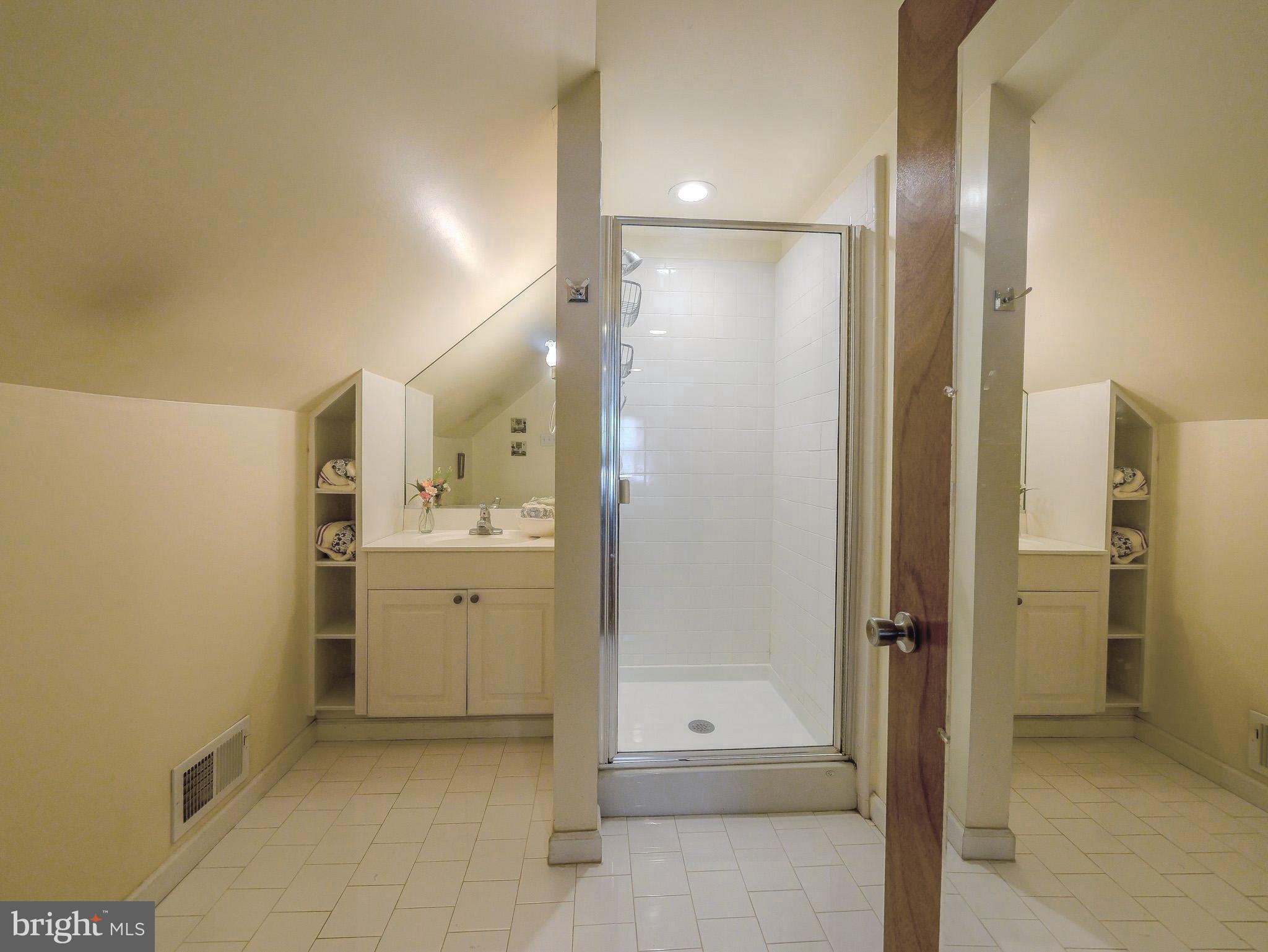 DREXEL HILL - Residential