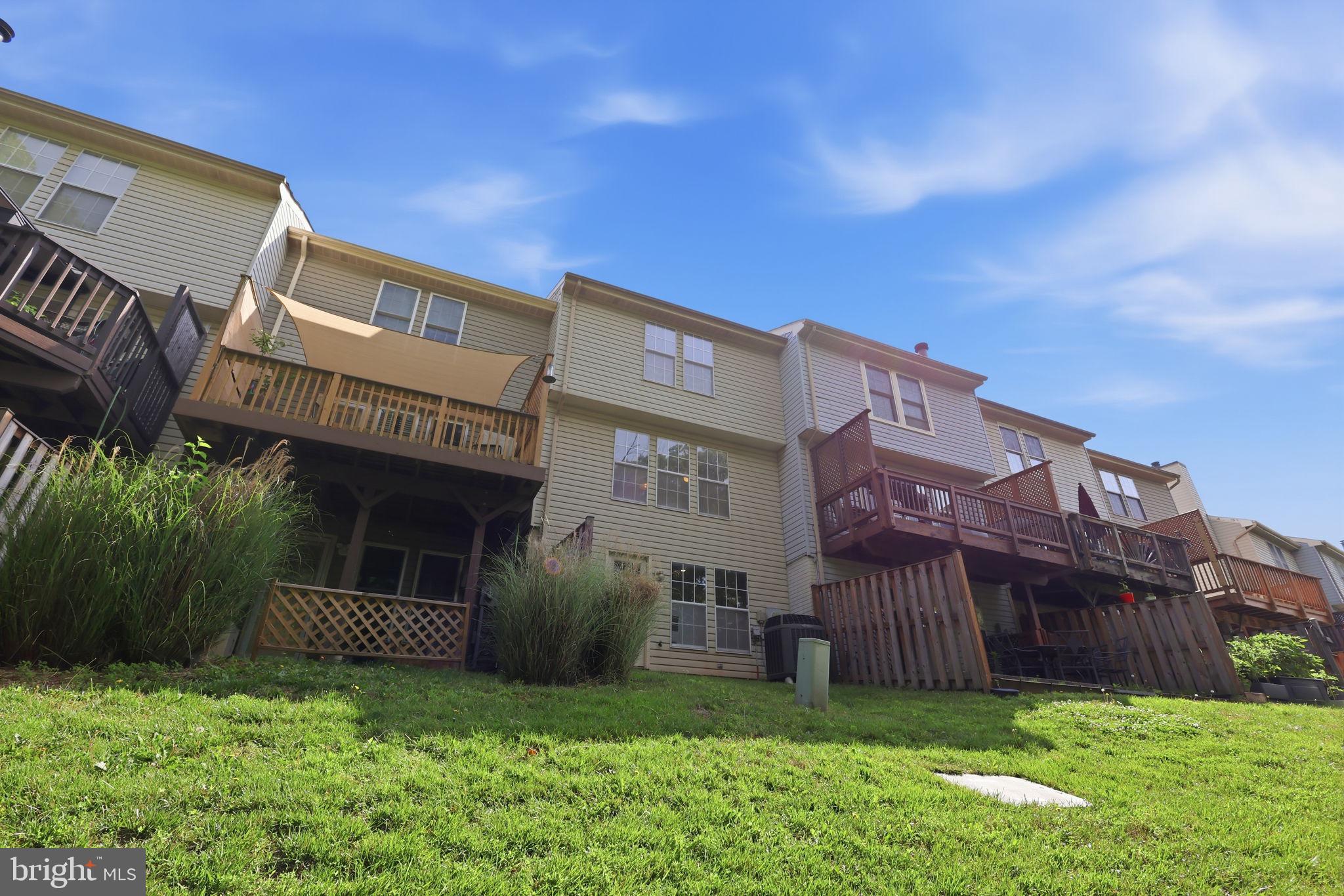 WELLINGTON CONDOMINIUM - Residential