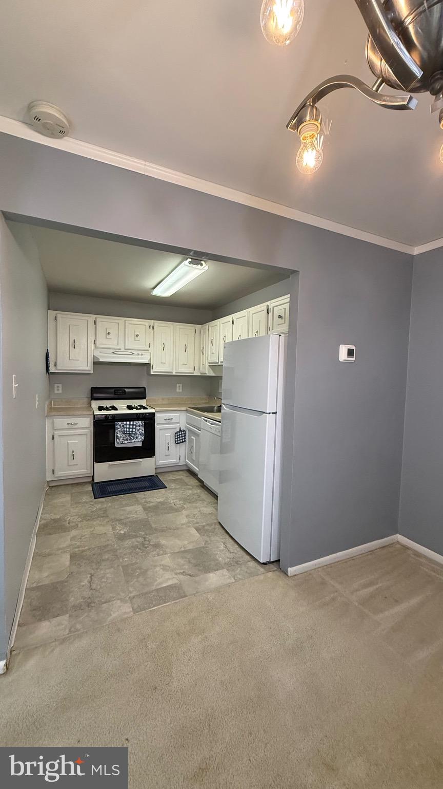 LAFAYETTE PARK CONDOMINIUM - Residential