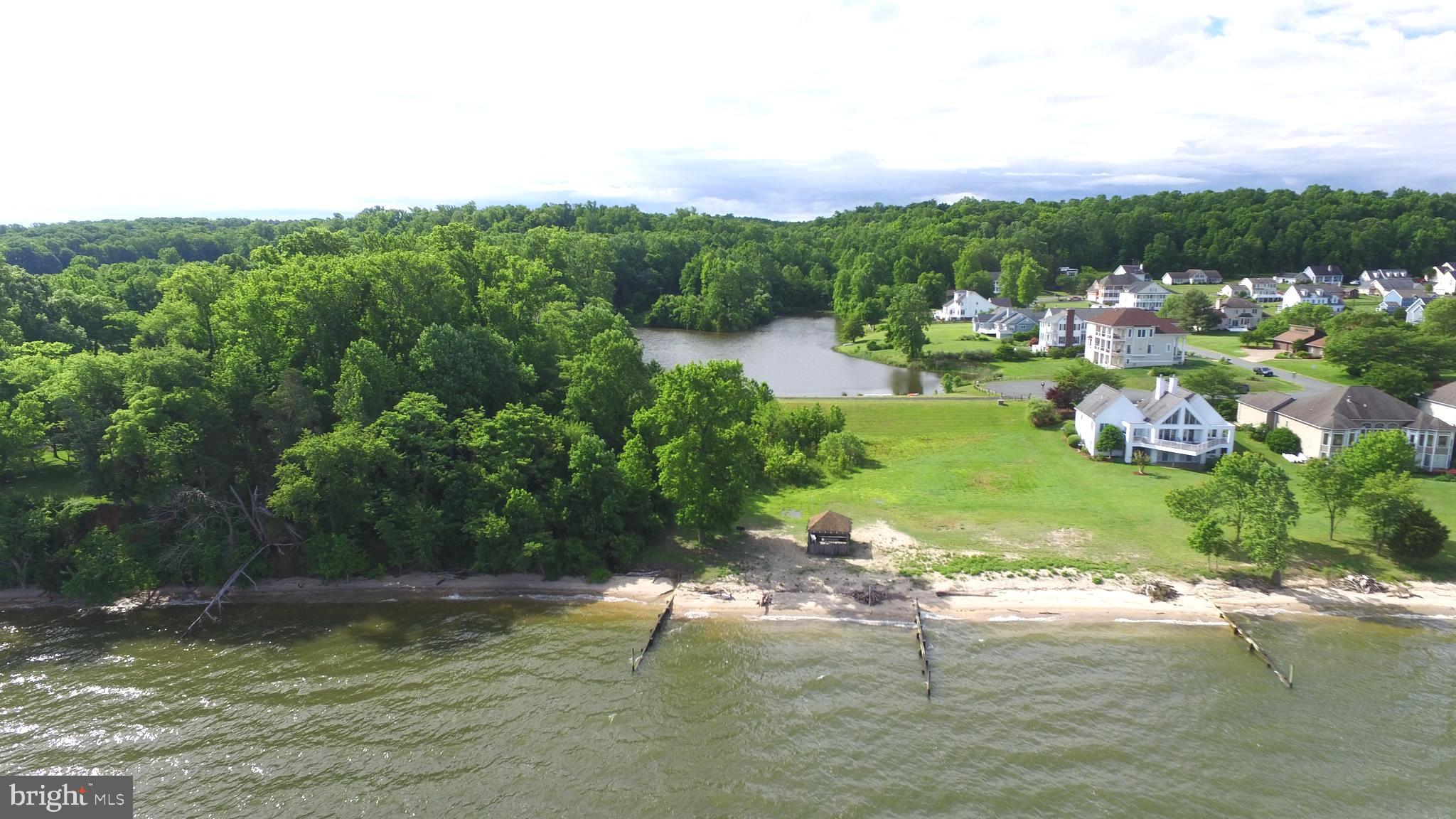 POTOMAC LANDING - Land