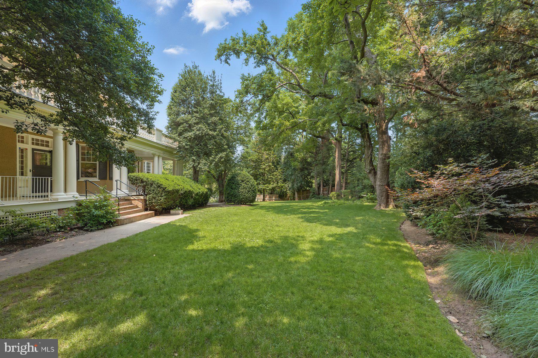 CHEVY CHASE VILLAGE - Residential