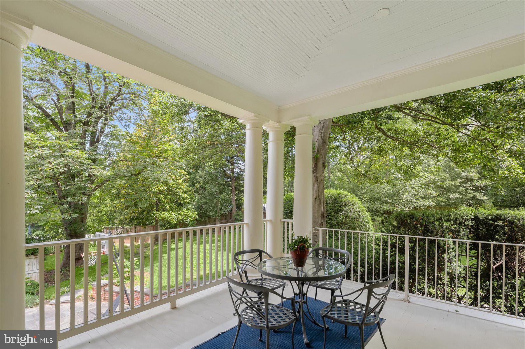 CHEVY CHASE VILLAGE - Residential