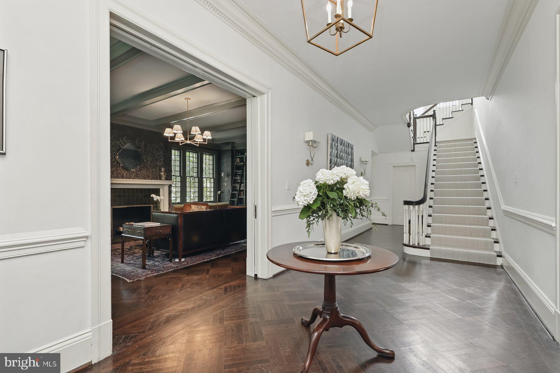CHEVY CHASE VILLAGE - Residential