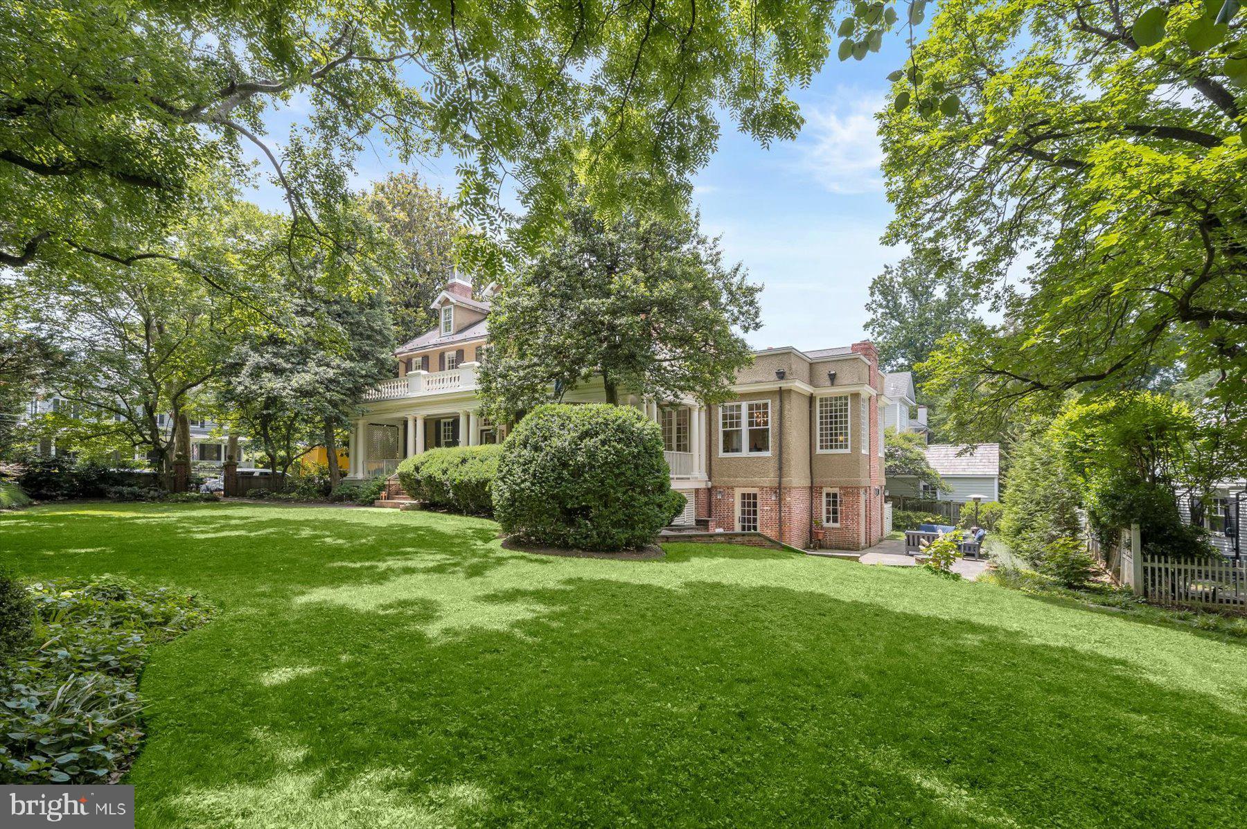 CHEVY CHASE VILLAGE - Residential