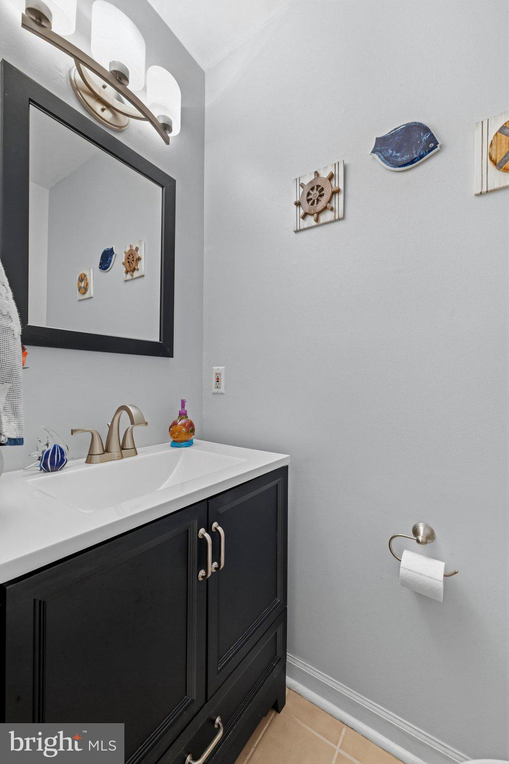 ELMHURST - Residential