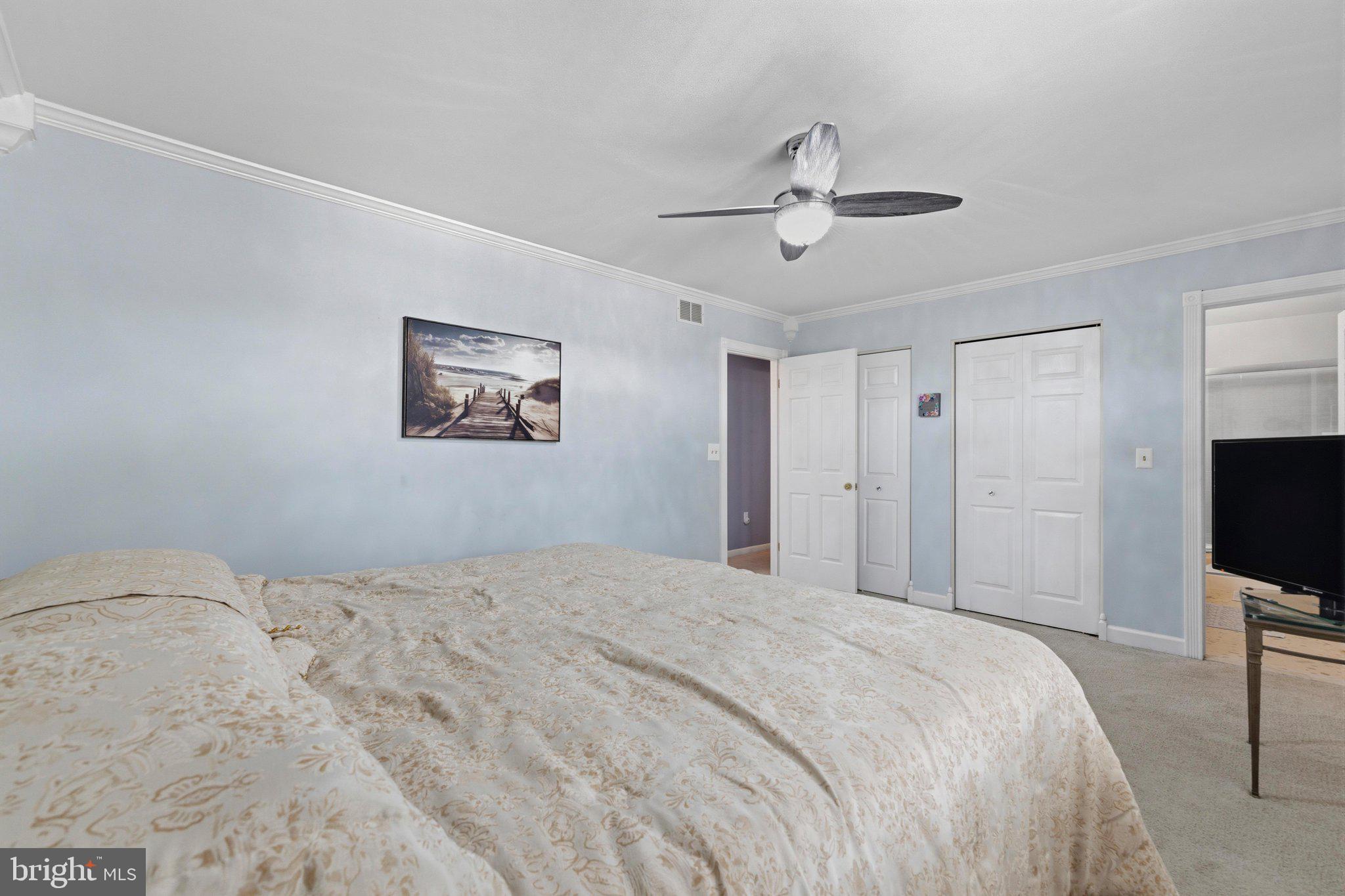 ELMHURST - Residential