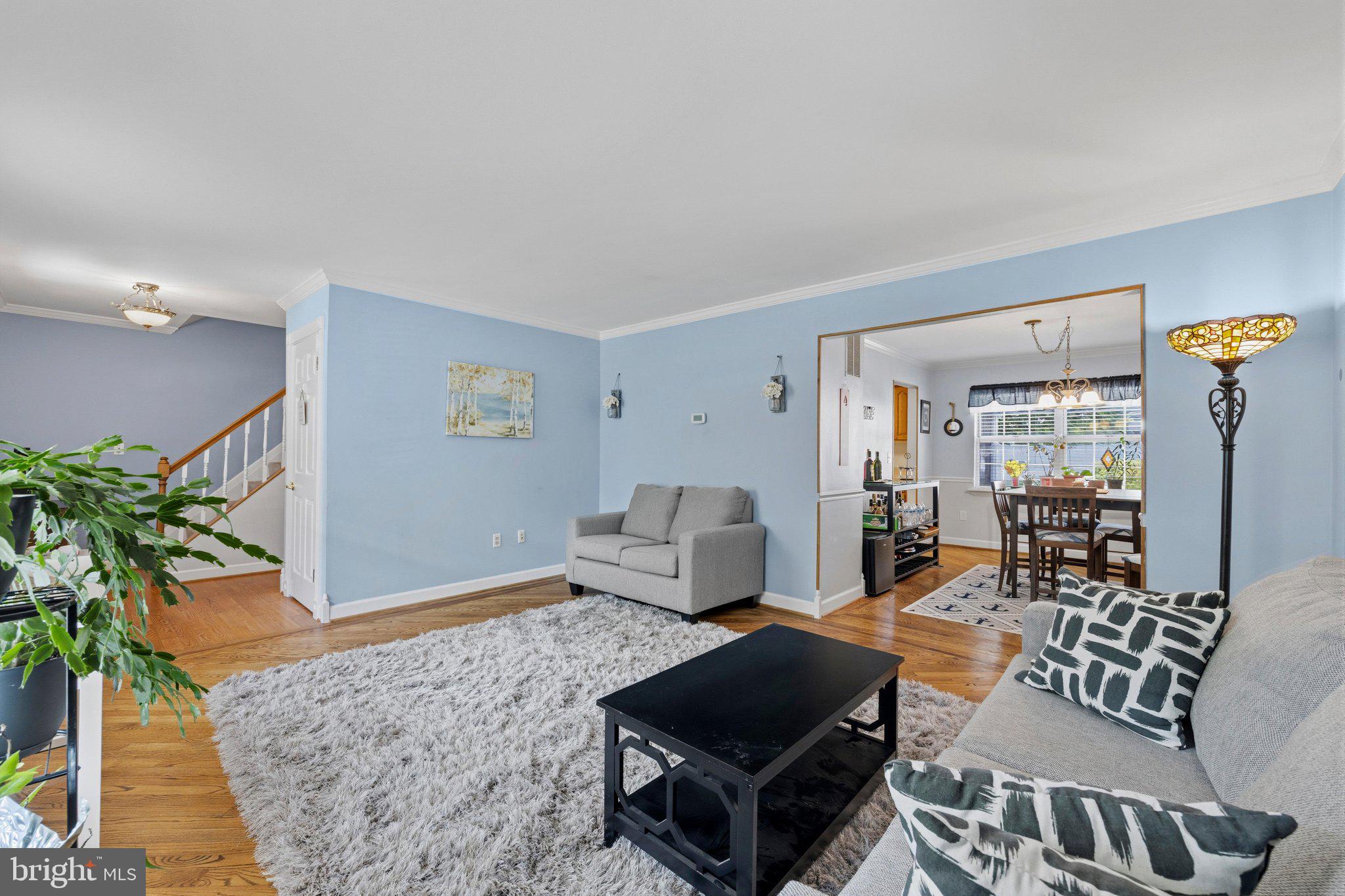 ELMHURST - Residential