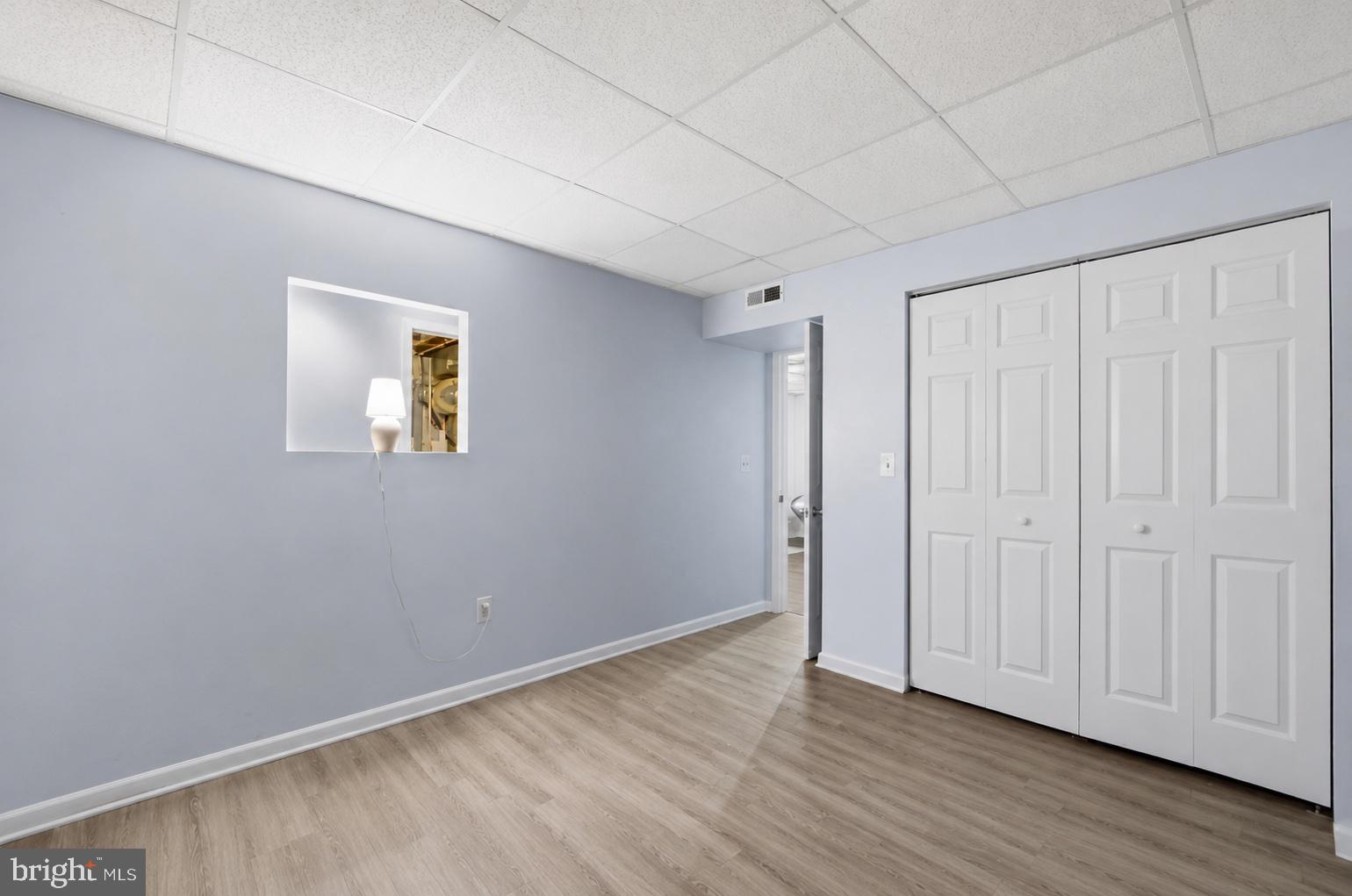 ELMHURST - Residential
