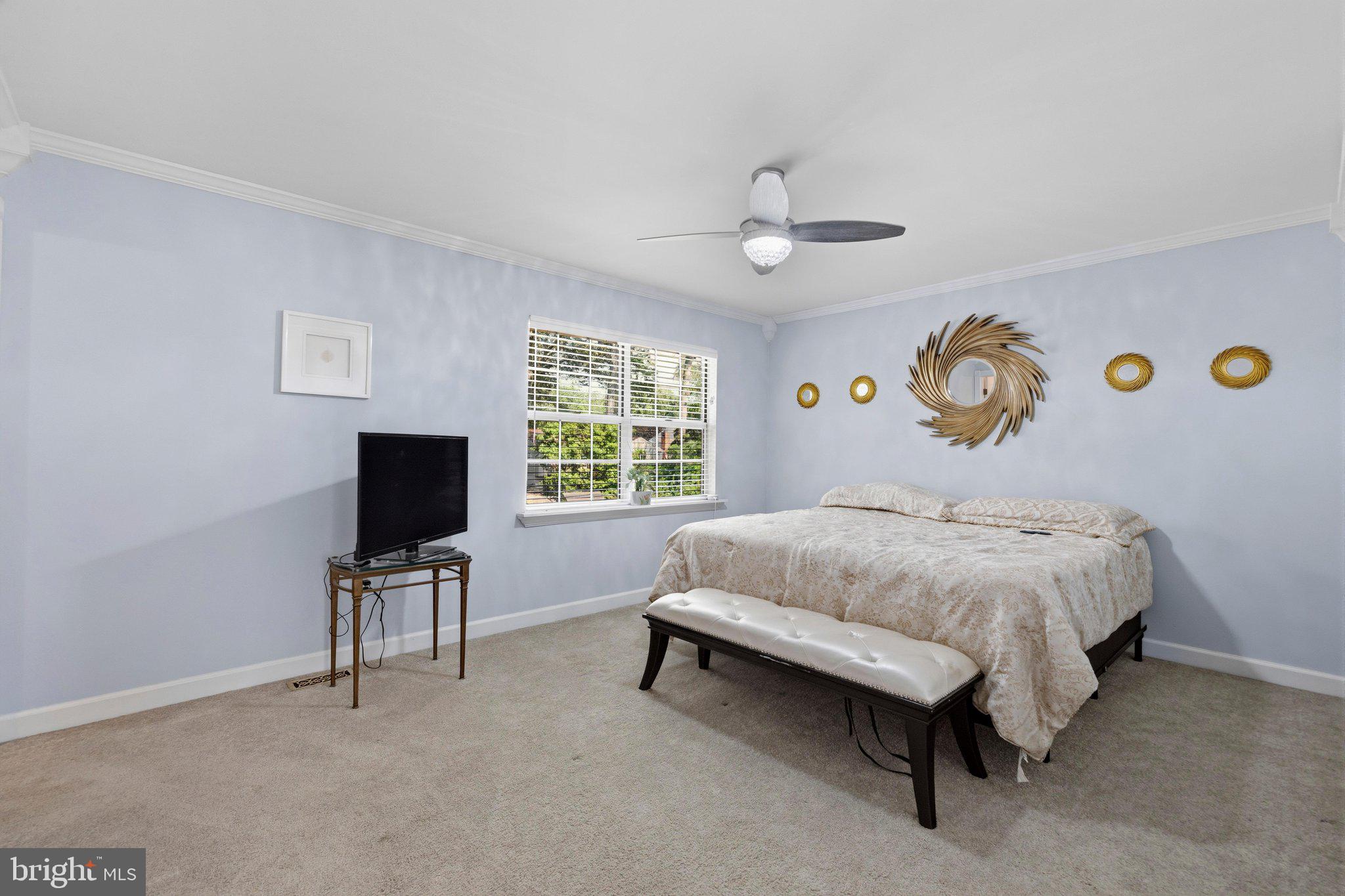 ELMHURST - Residential