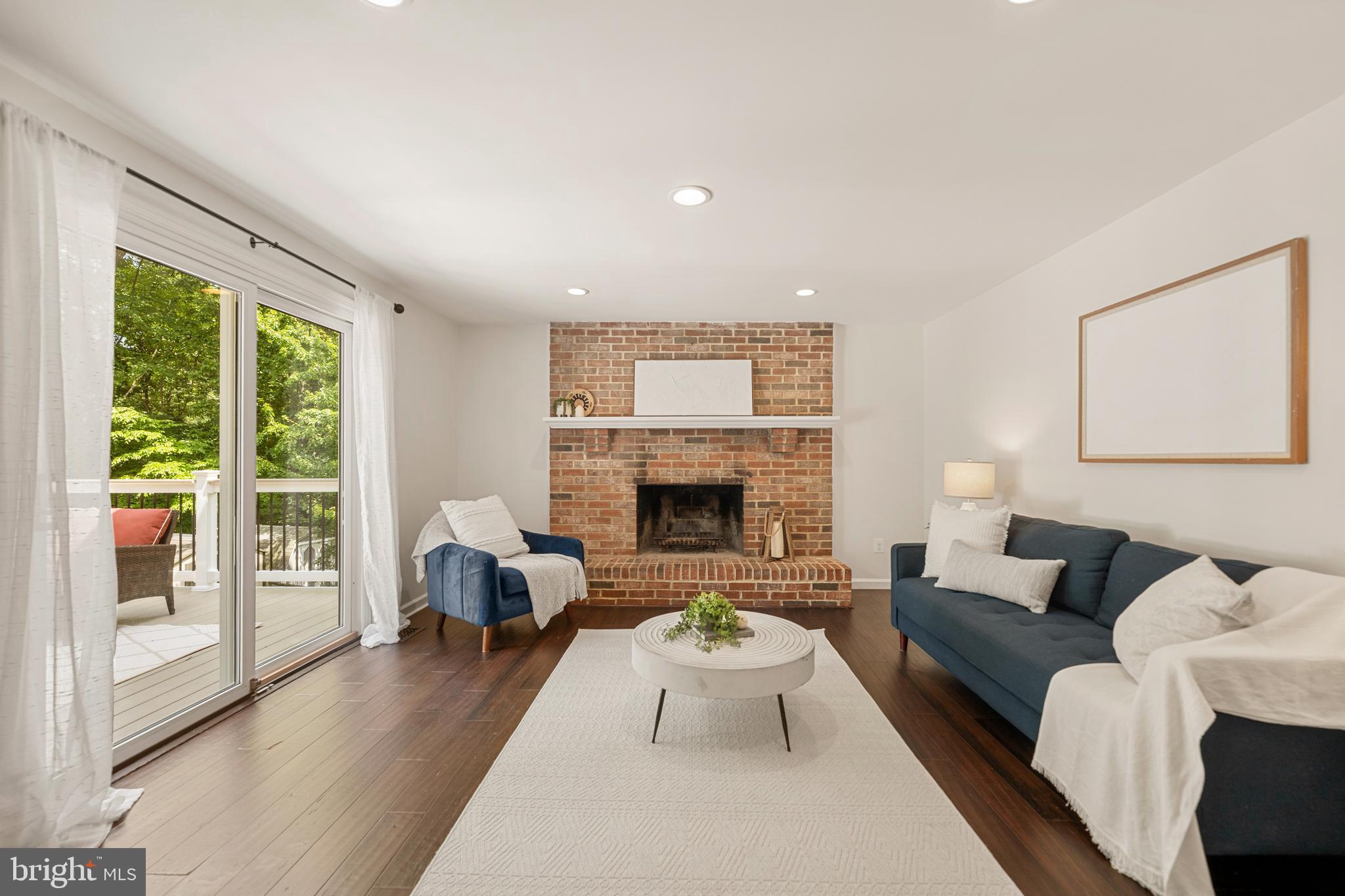 NEWINGTON FOREST - Residential