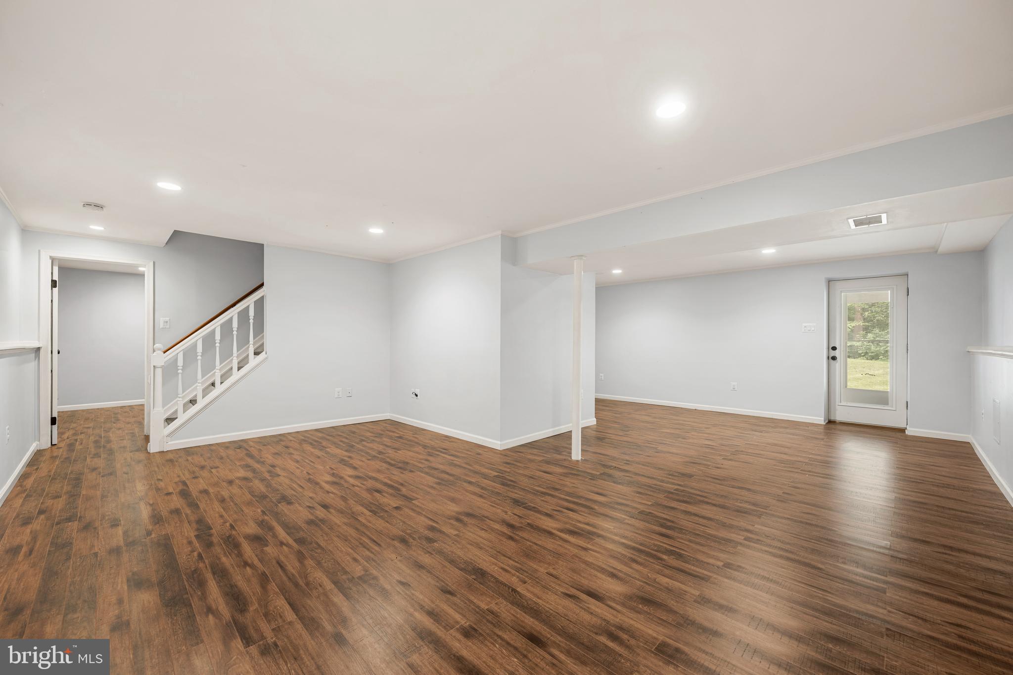 NEWINGTON FOREST - Residential
