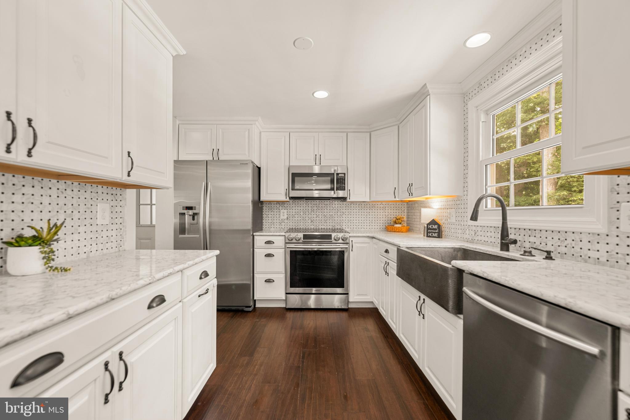 NEWINGTON FOREST - Residential