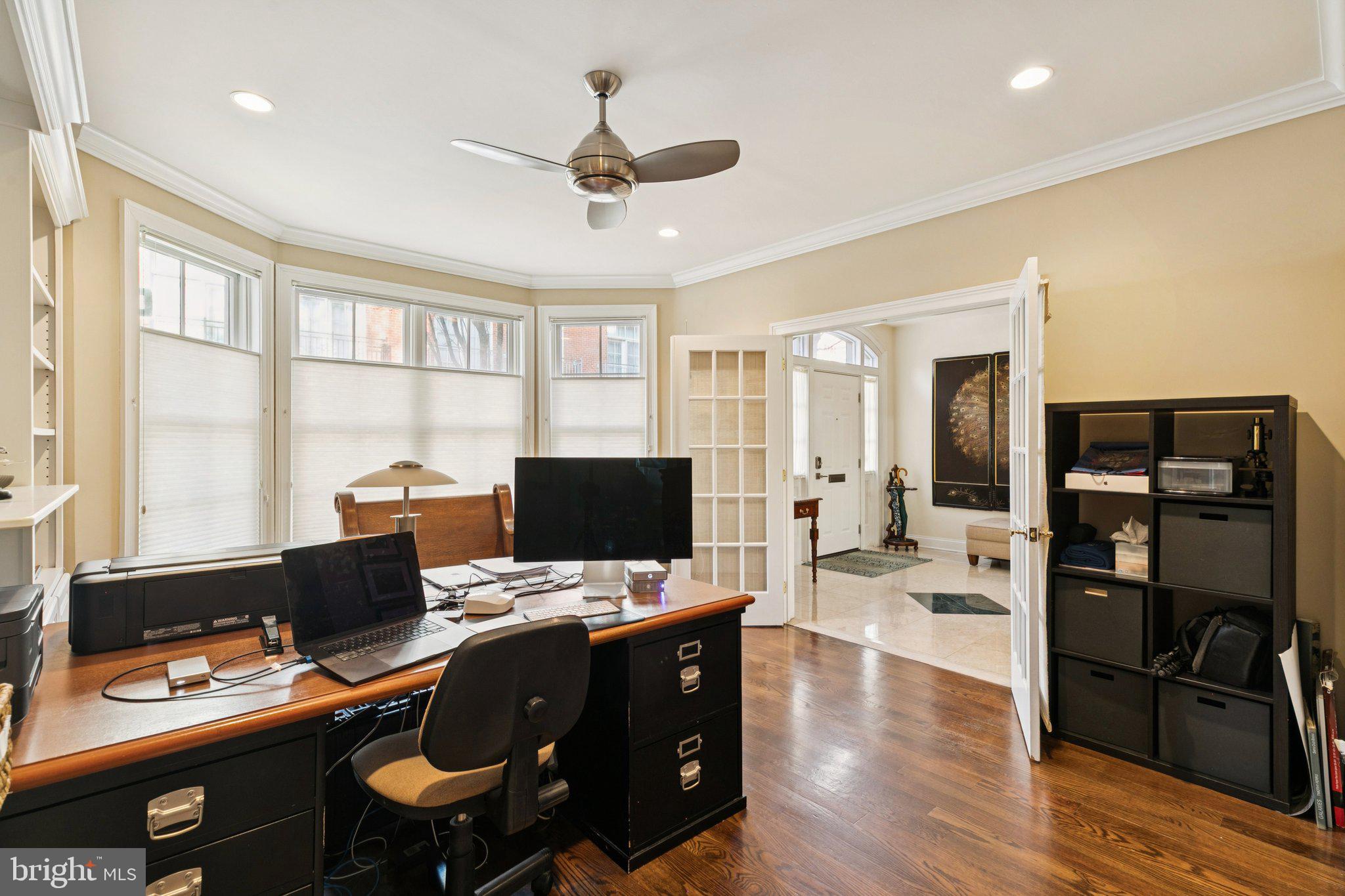 FAIRMOUNT - Residential