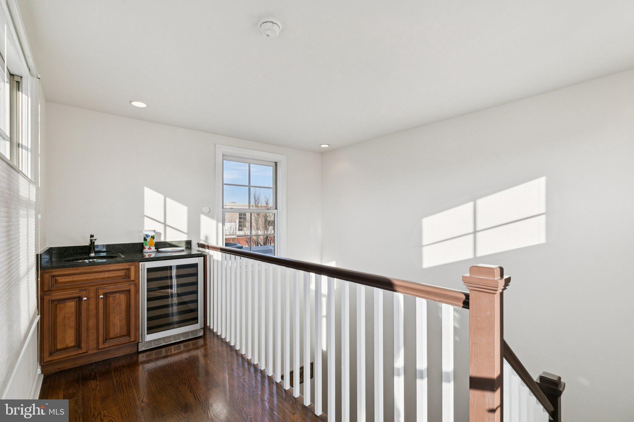 FAIRMOUNT - Residential