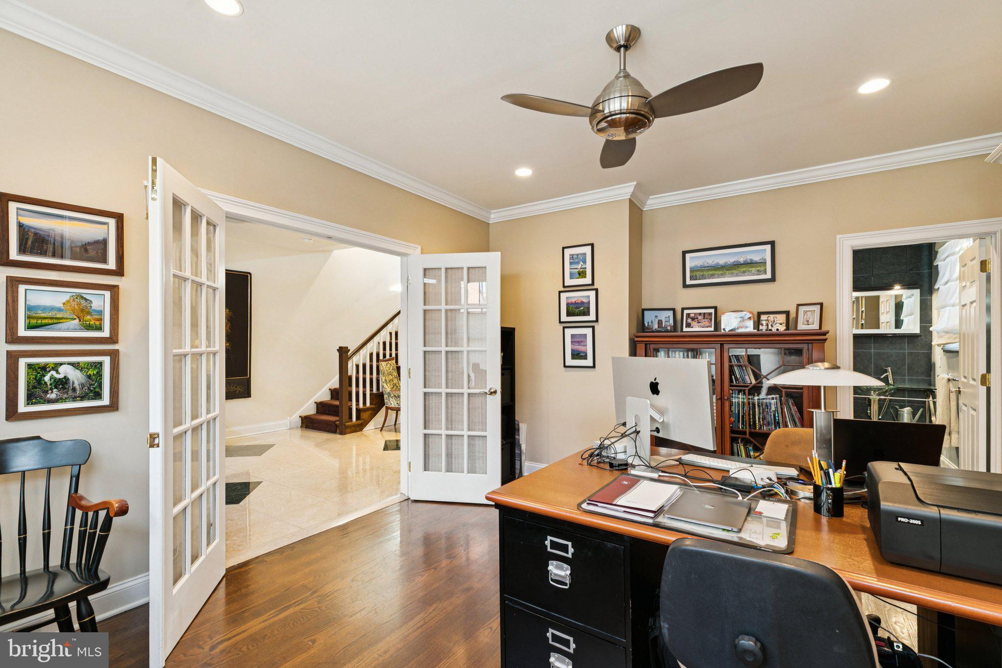 FAIRMOUNT - Residential